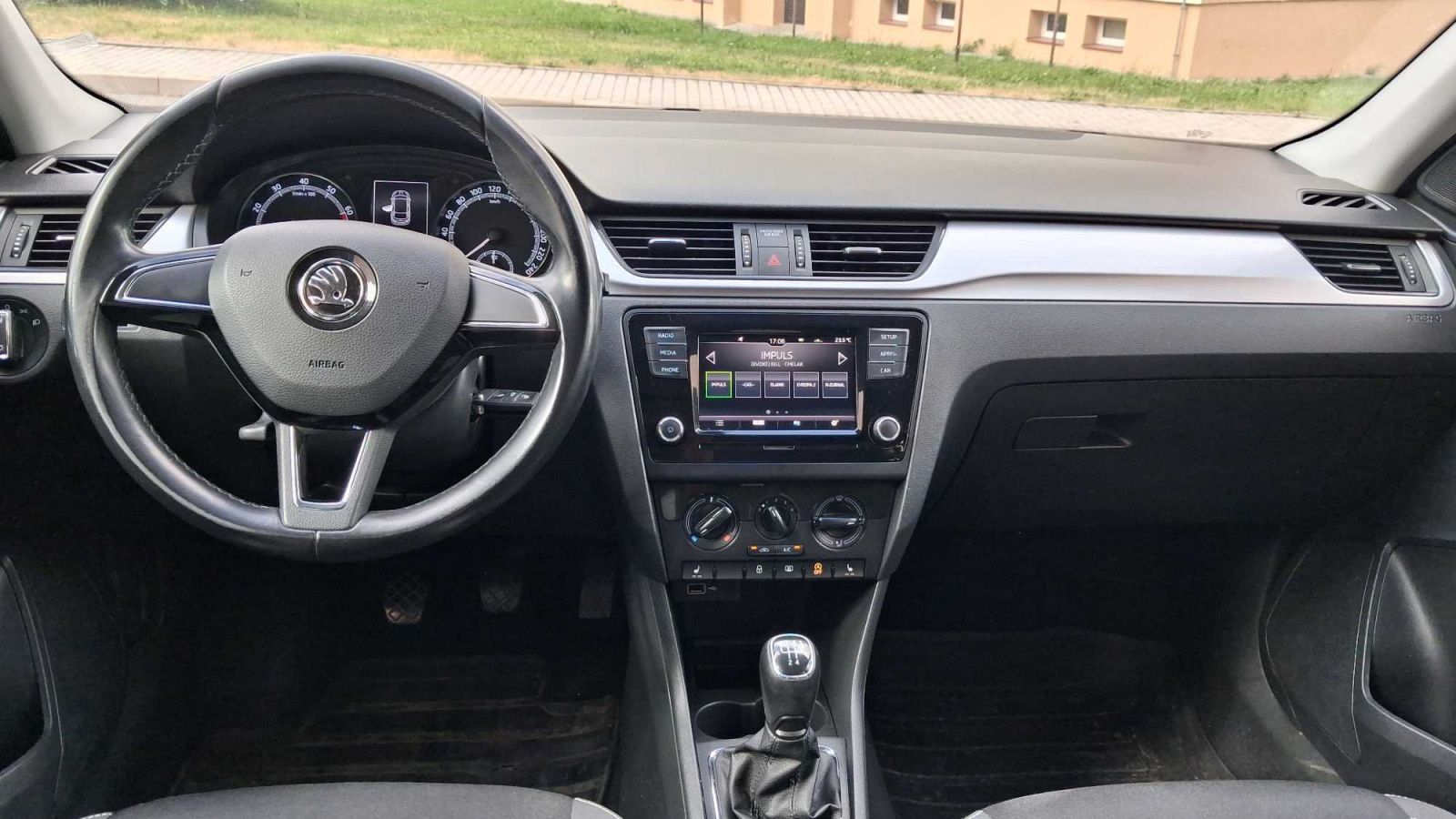 Škoda Rapid, 1.0 TSI, Serv.kniha, Klima - fotka 3