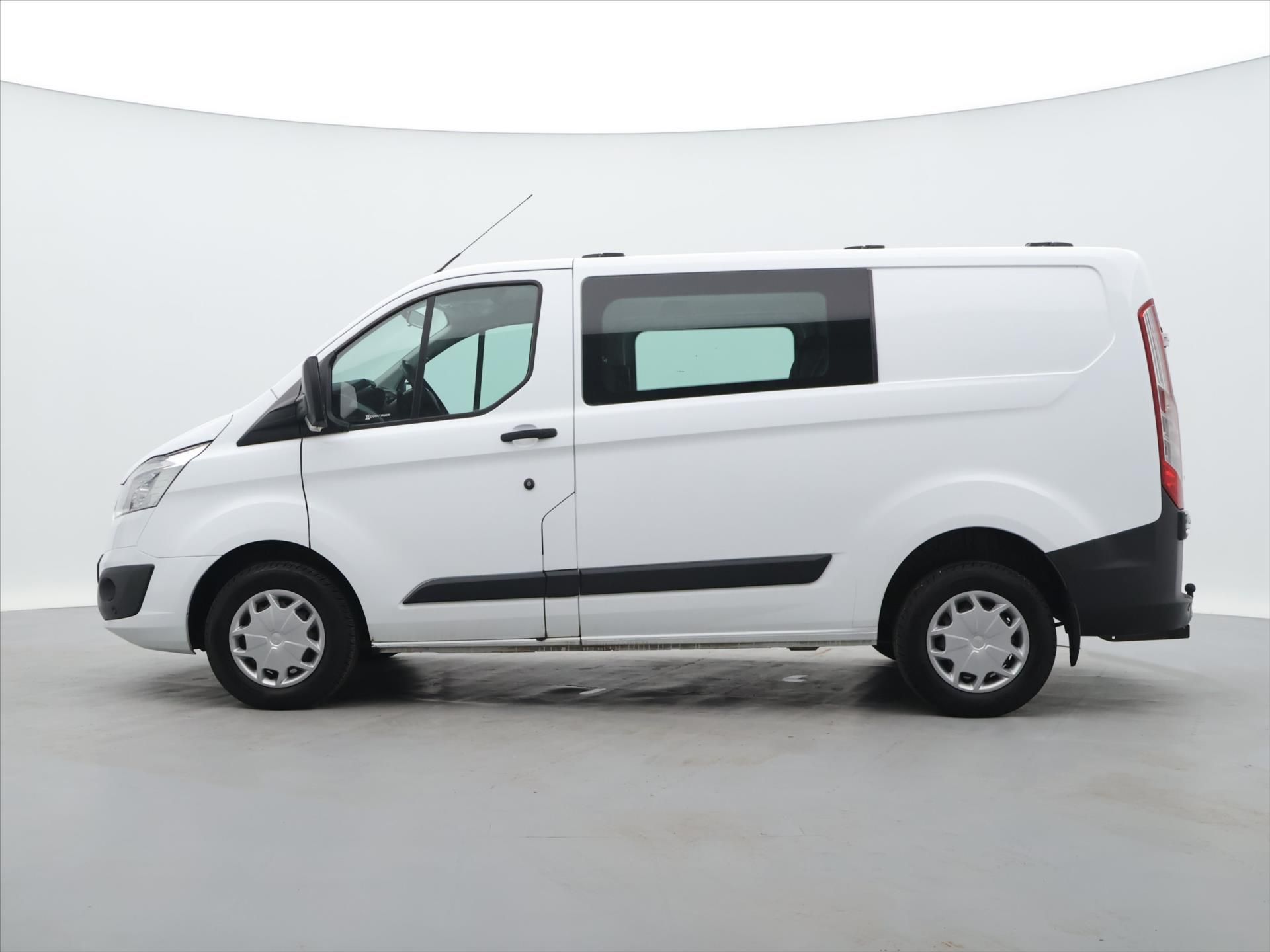 Ford Transit Custom, 2,0 TDCi 96kW 6-Míst CZ DPH - fotka 4