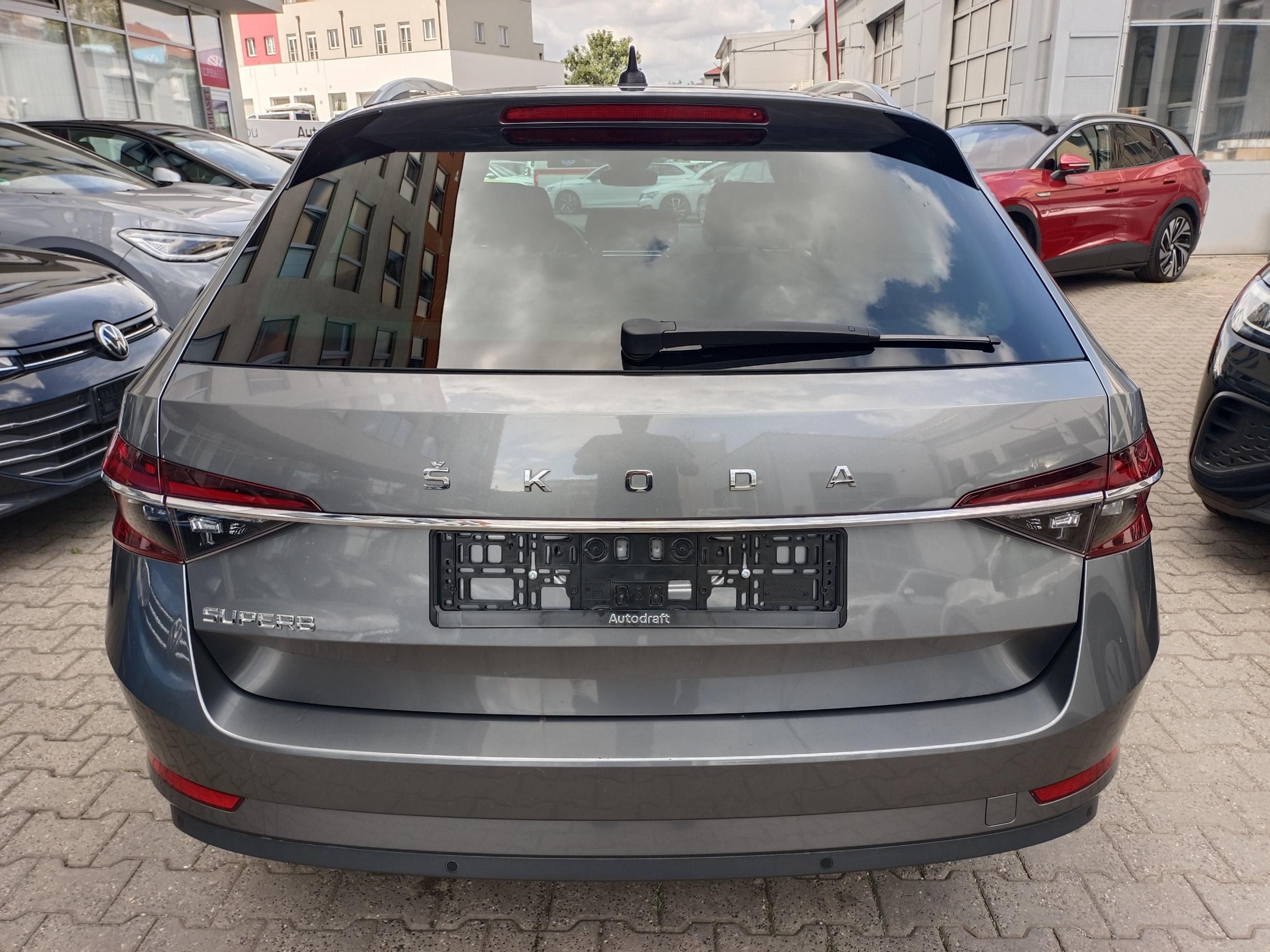 Škoda Superb, Style 2.0 TSI 140kW DSG Tažné - fotka 5