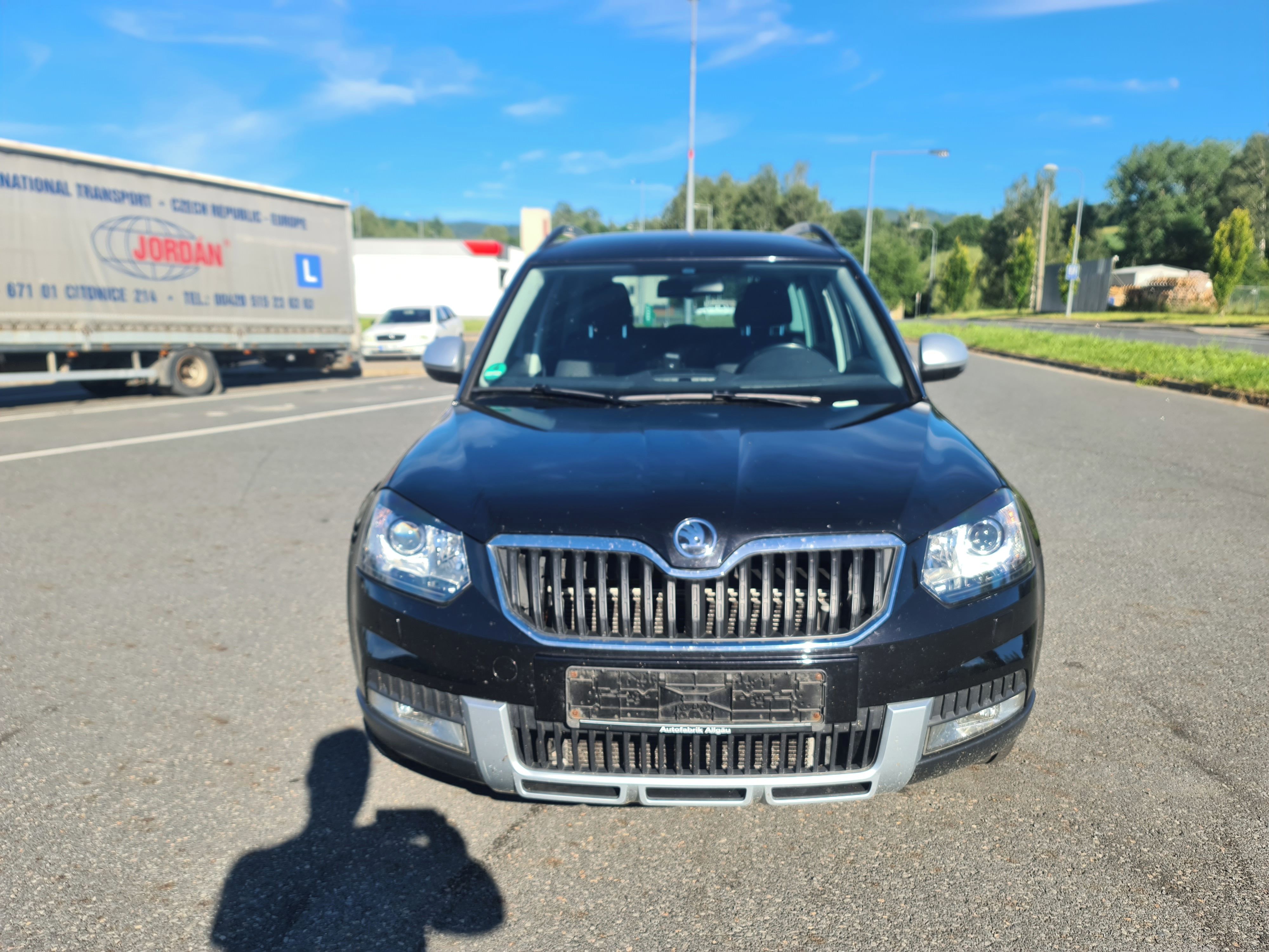 Škoda Yeti, 2.0 TDi 103-KW 4x4 ADVENTURE - fotka 2