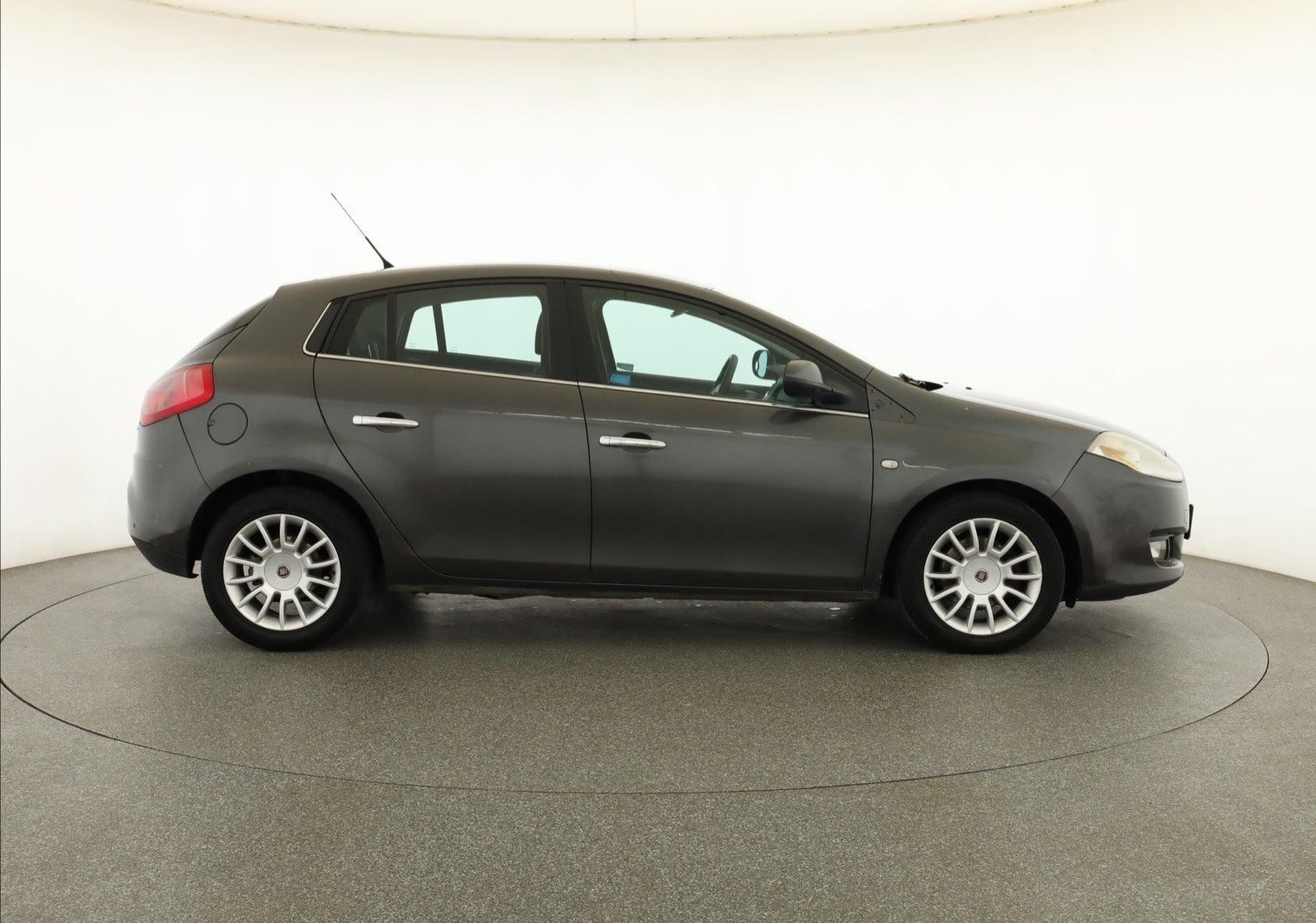 Fiat Bravo, 1.4 T-Jet, po STK, Klima - fotka 6