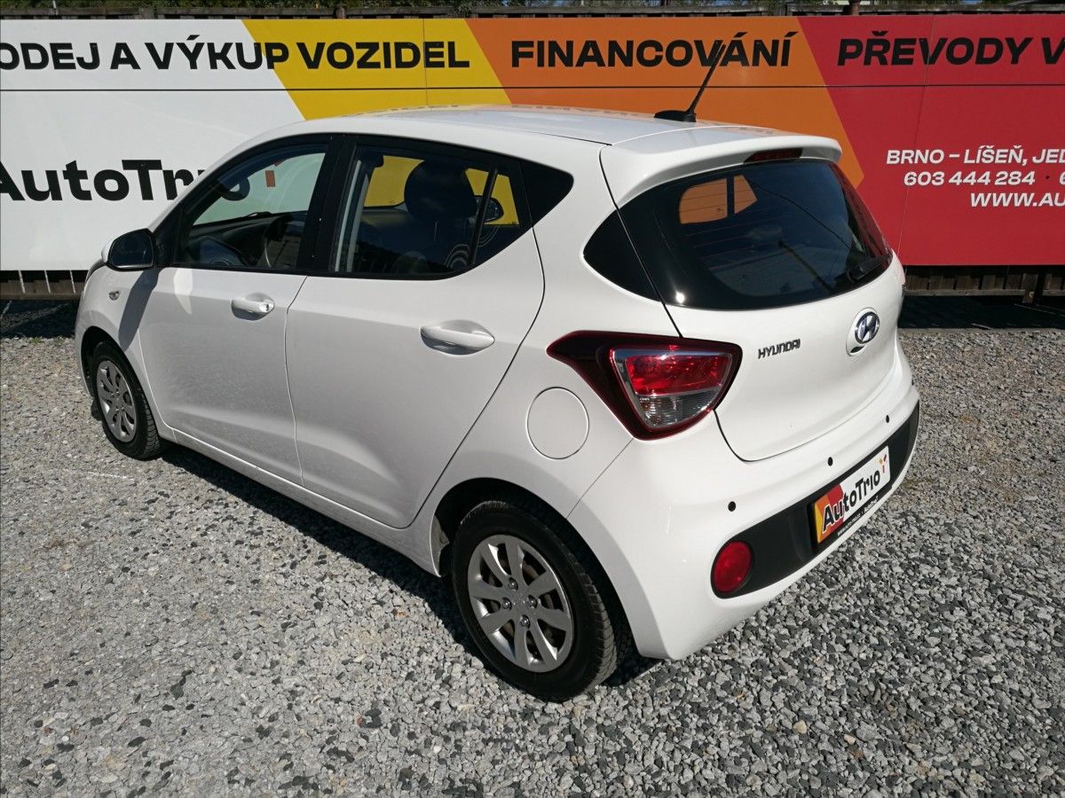 Hyundai i10, 1,0 i - fotka 4