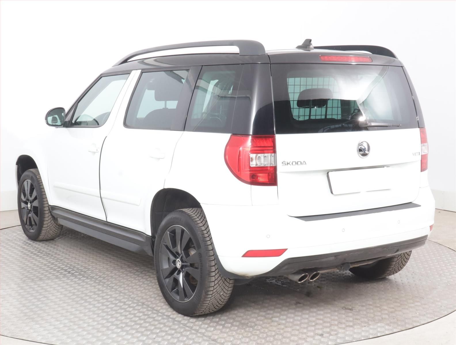 Škoda Yeti, 1.4 TSI, Navi - fotka 4