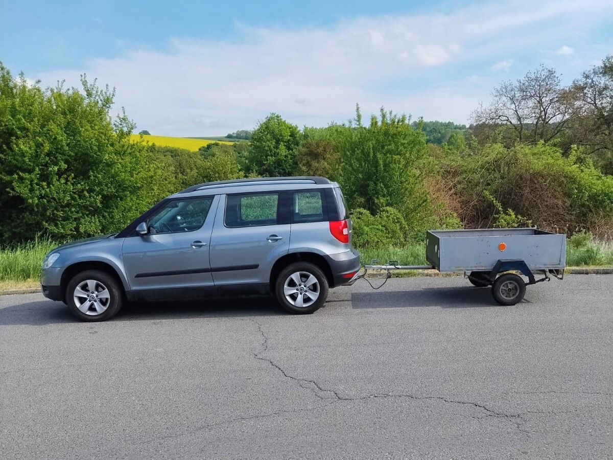 Škoda Yeti, 2.0 TDI 4x4 103 kW, TOP STAV - fotka 4