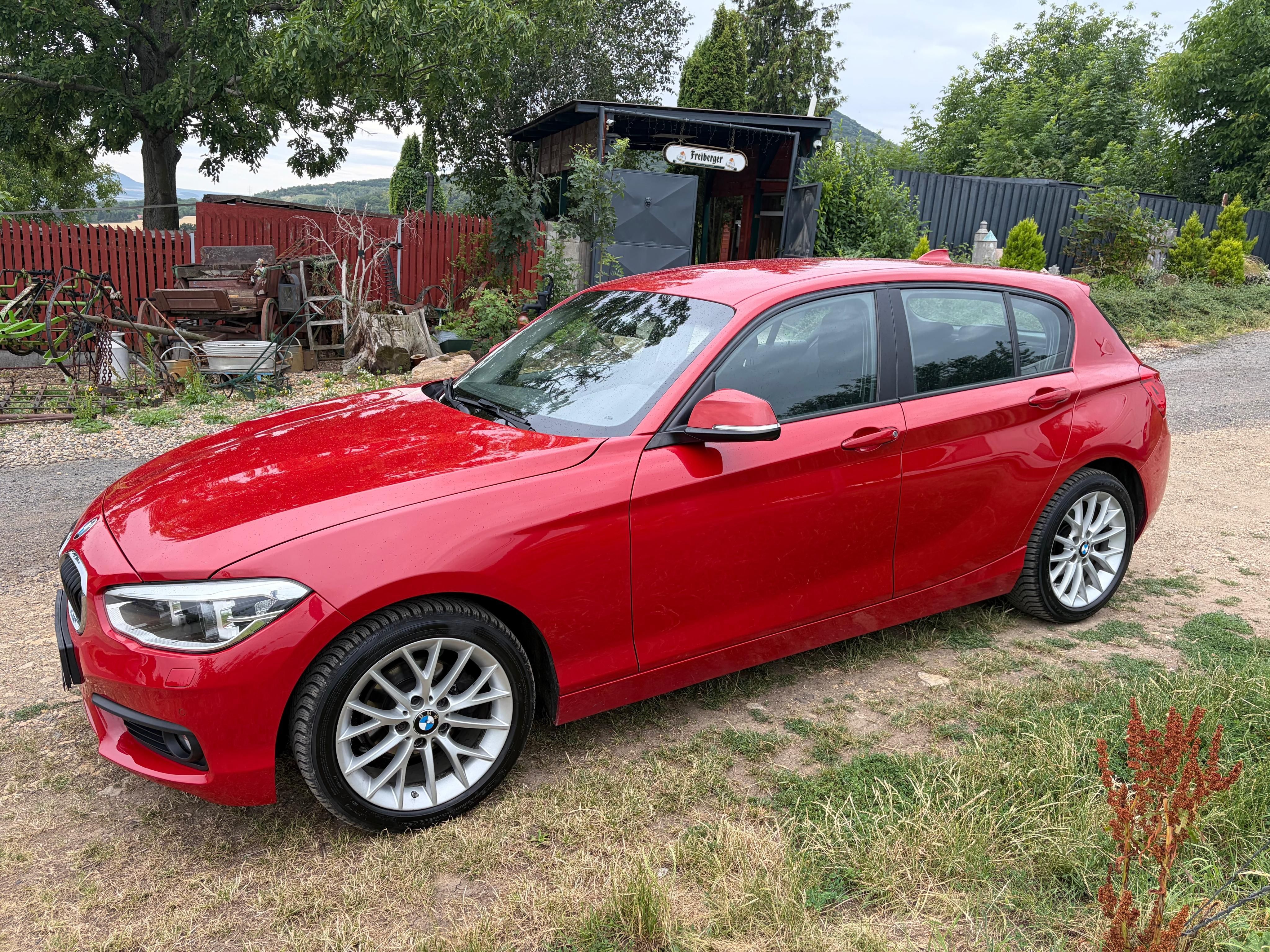 BMW Řada 1, 118i r.v.2018 1,5 benzin - fotka 6
