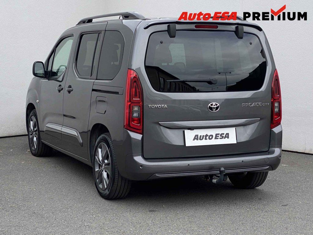 Toyota Proace City Verso, 1.5 D - fotka 6