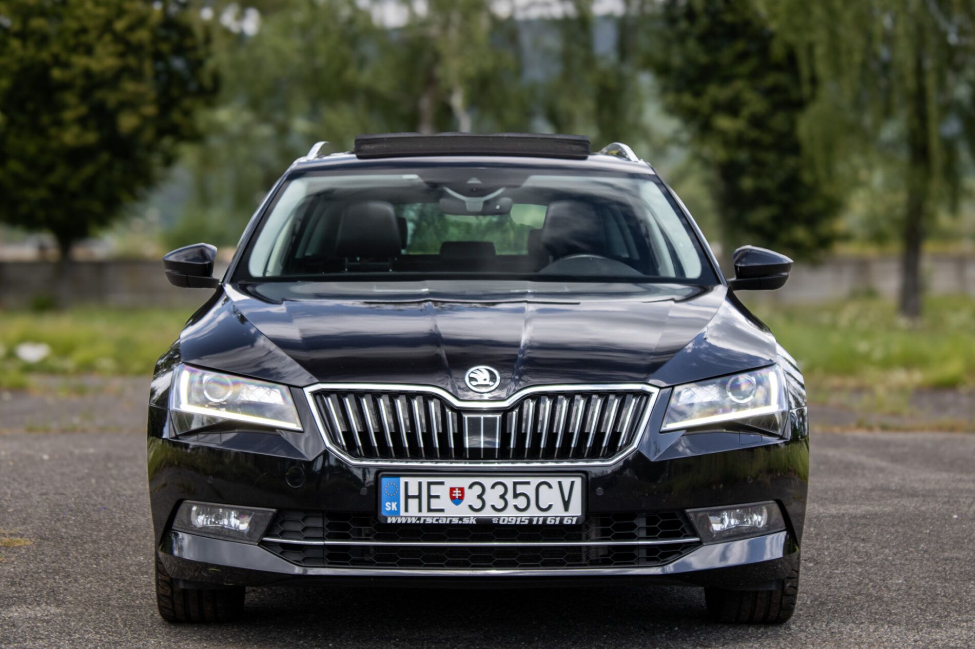 Škoda Superb - fotka 2