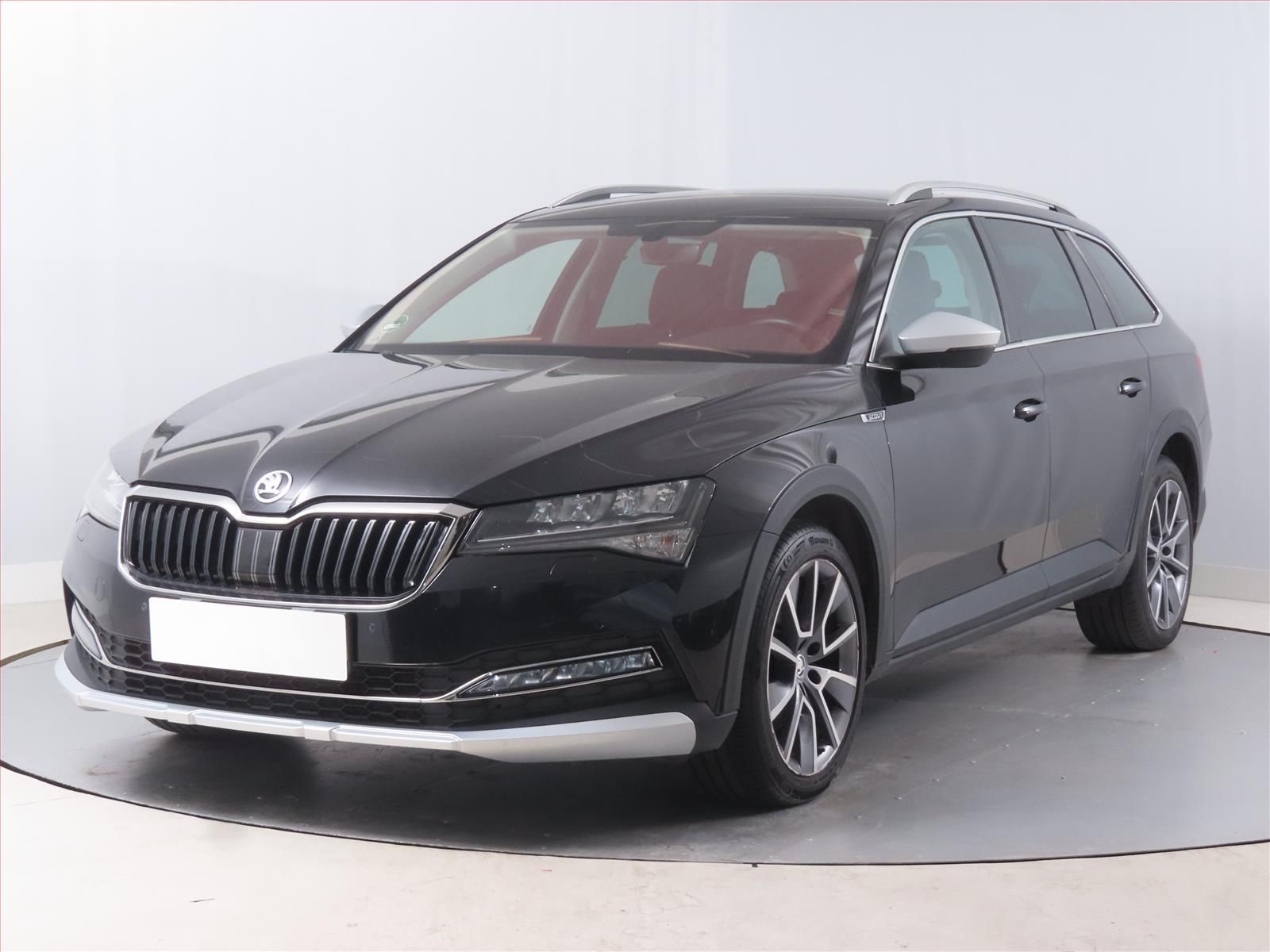 Škoda Superb, 2.0 TDI, Scout, 4X4, Automat - fotka 2