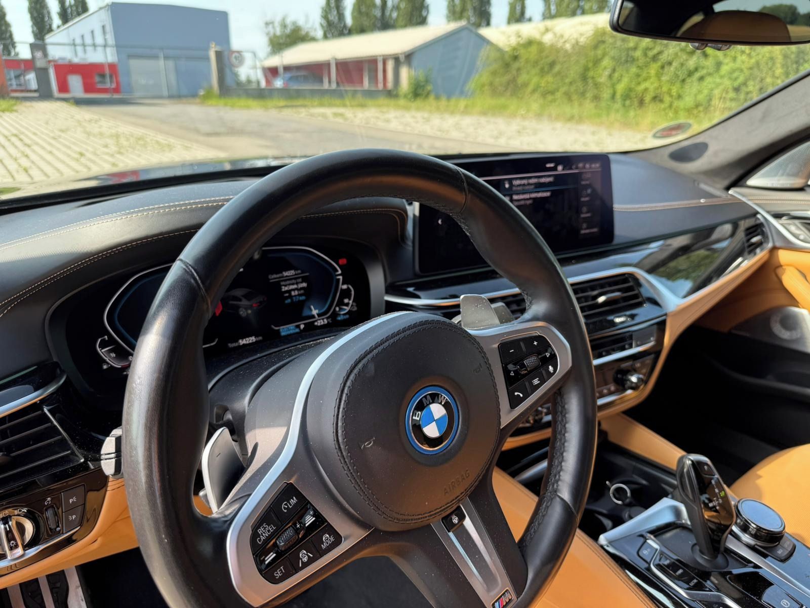 BMW Řada 5, BWM 545e B&W | Merino - fotka 4