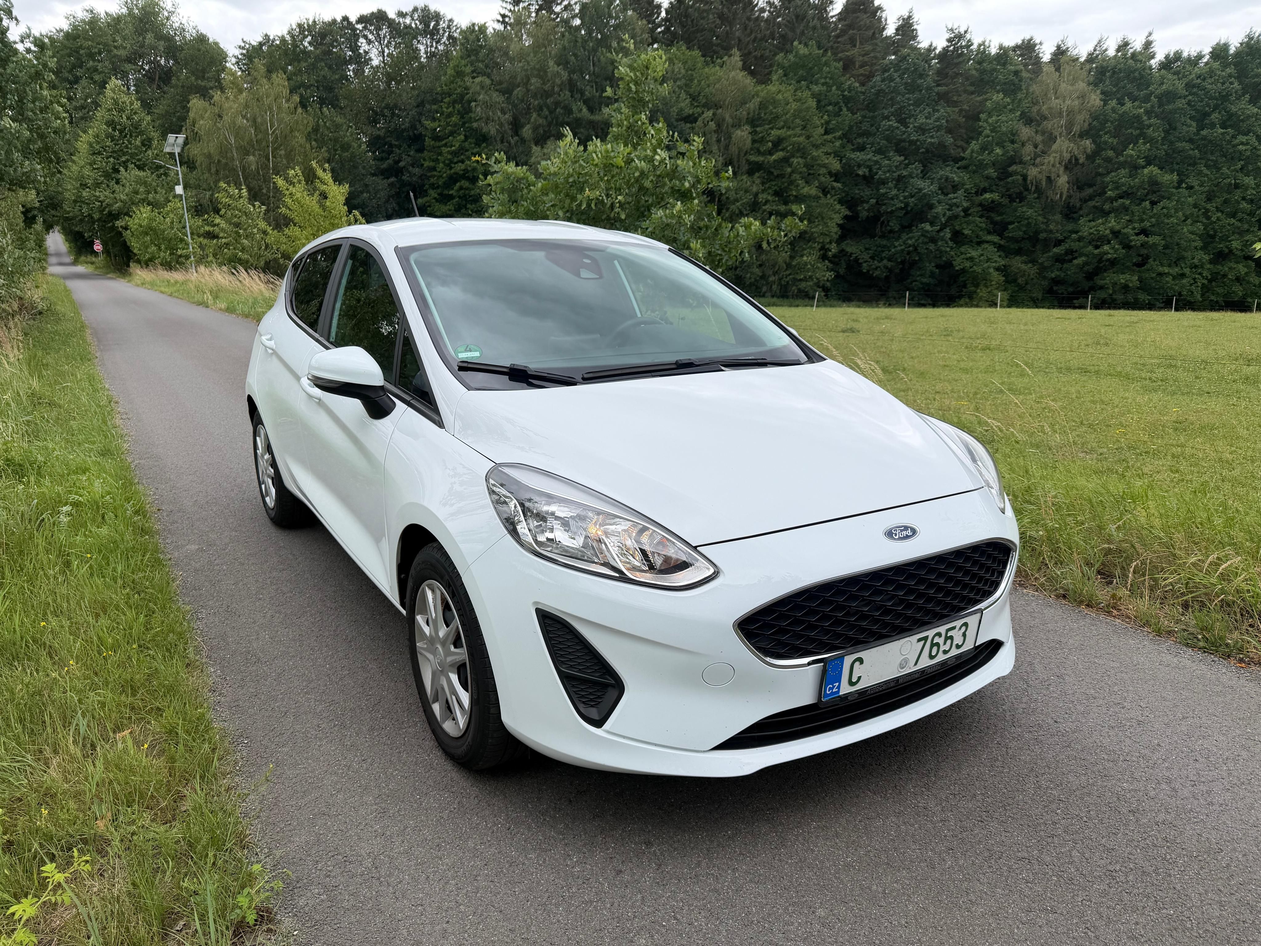 Ford Fiesta, 1,1i Duratec - fotka 2