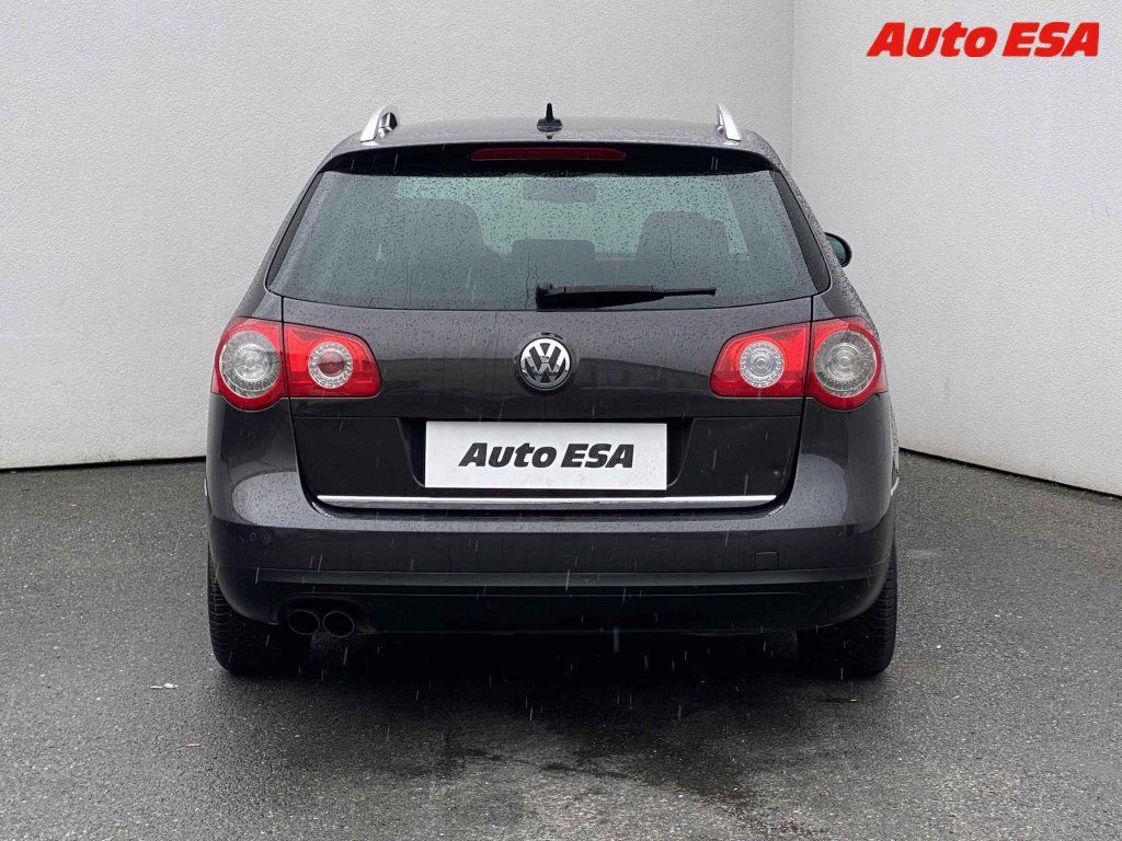 Volkswagen Passat, 2.0 TDI - fotka 5
