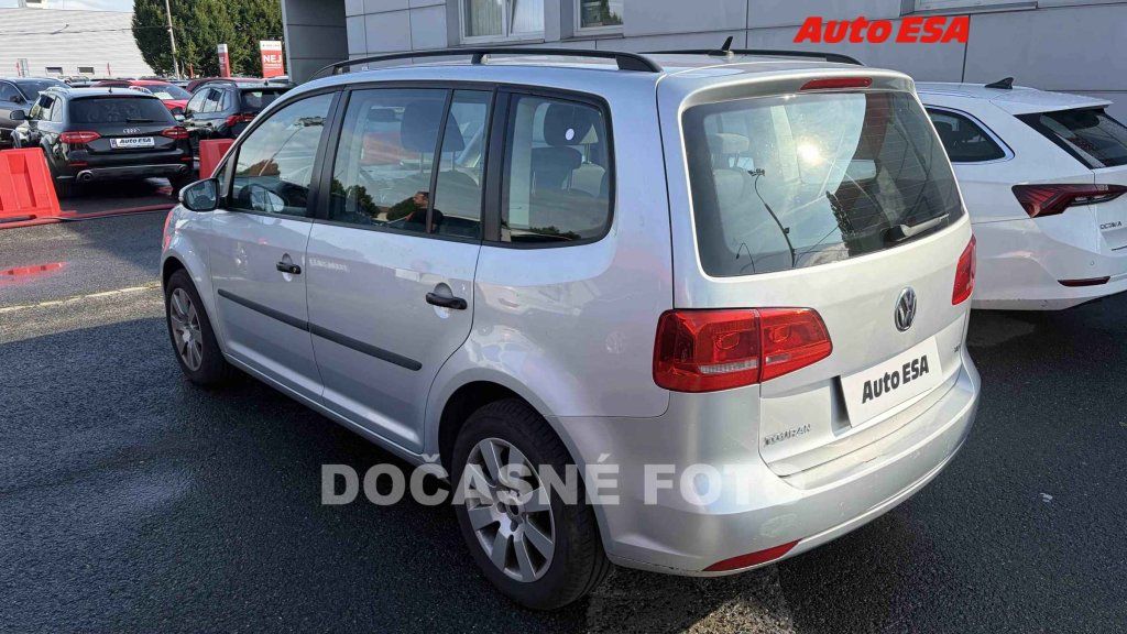 Volkswagen Touran, 1.6TDi,ČR - fotka 2