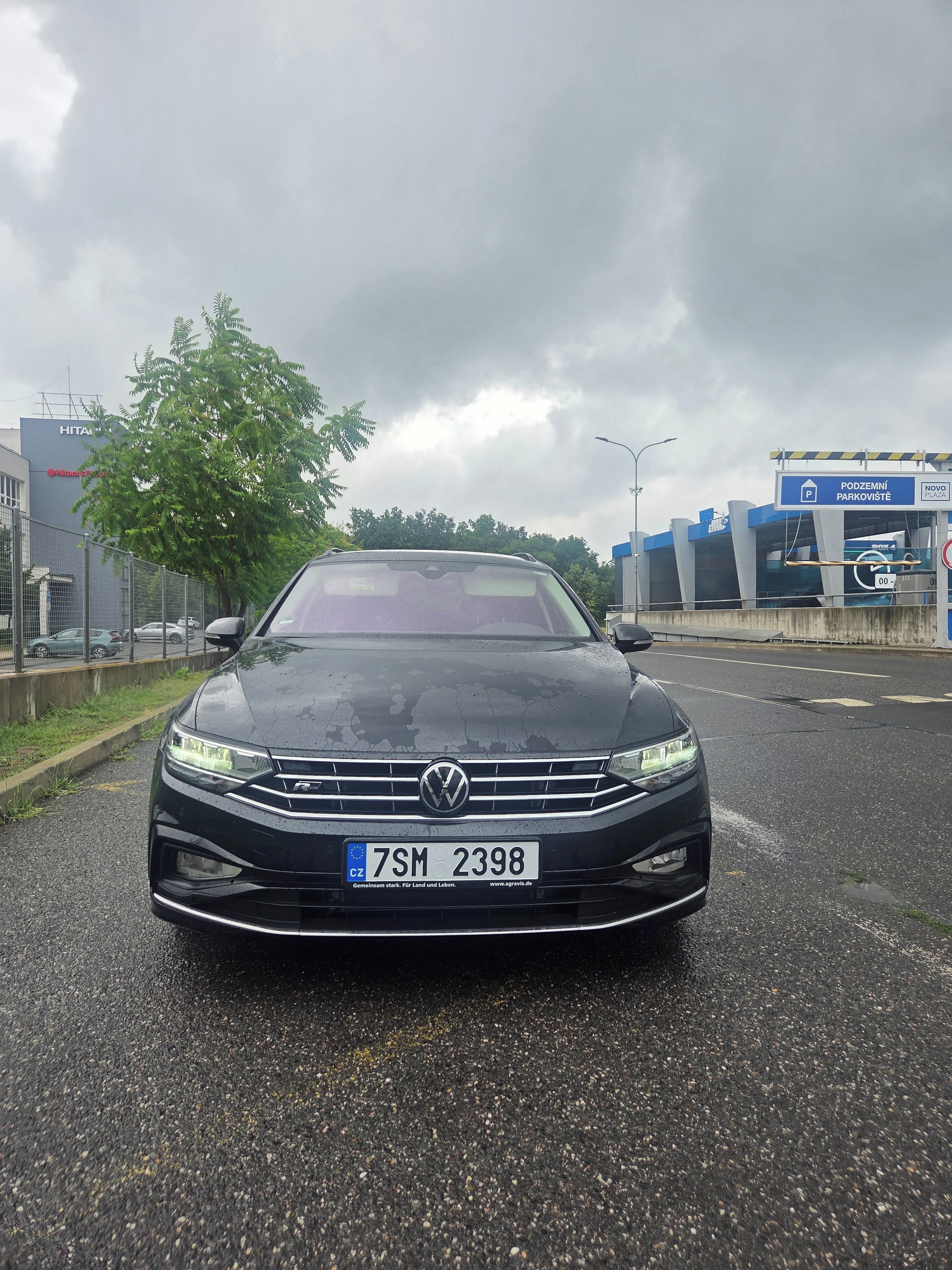 Volkswagen Passat, R-Line 110kW DSG 2023