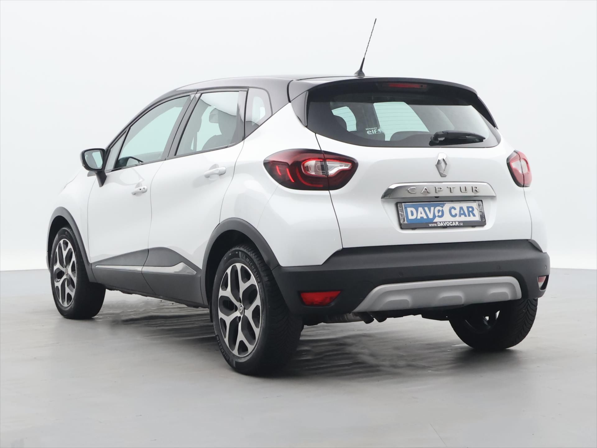 Renault Captur, 1,3 TCE 96kW Intens LED NAVI - fotka 5