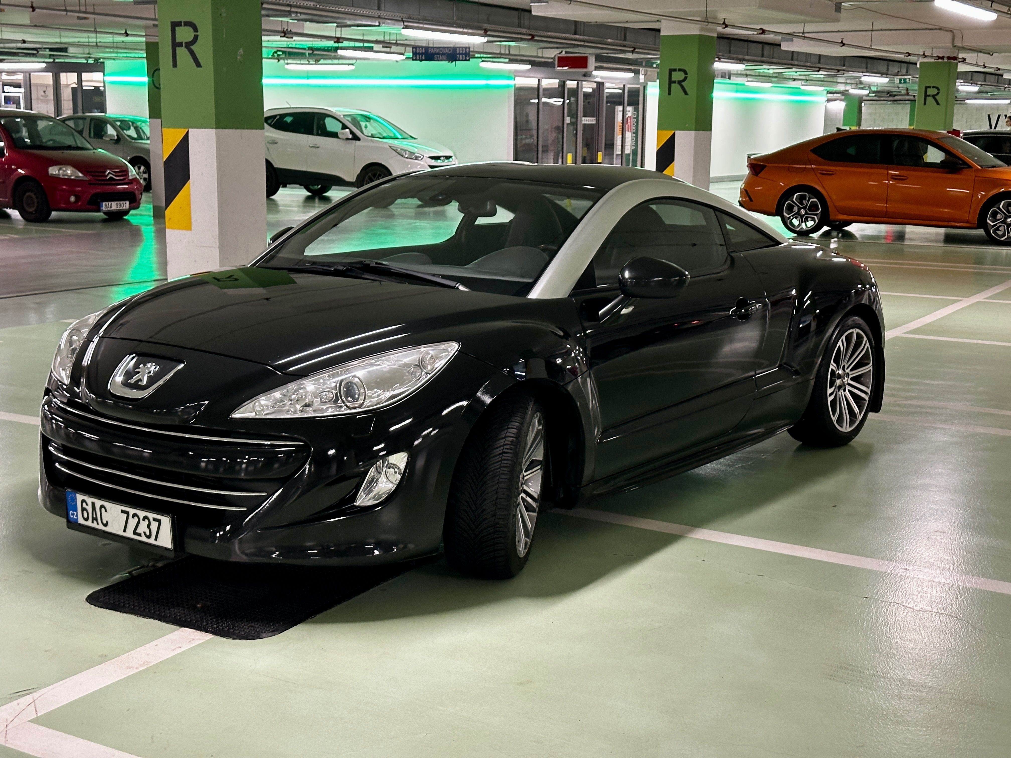 Peugeot RCZ, 1.6 200hp - fotka 2