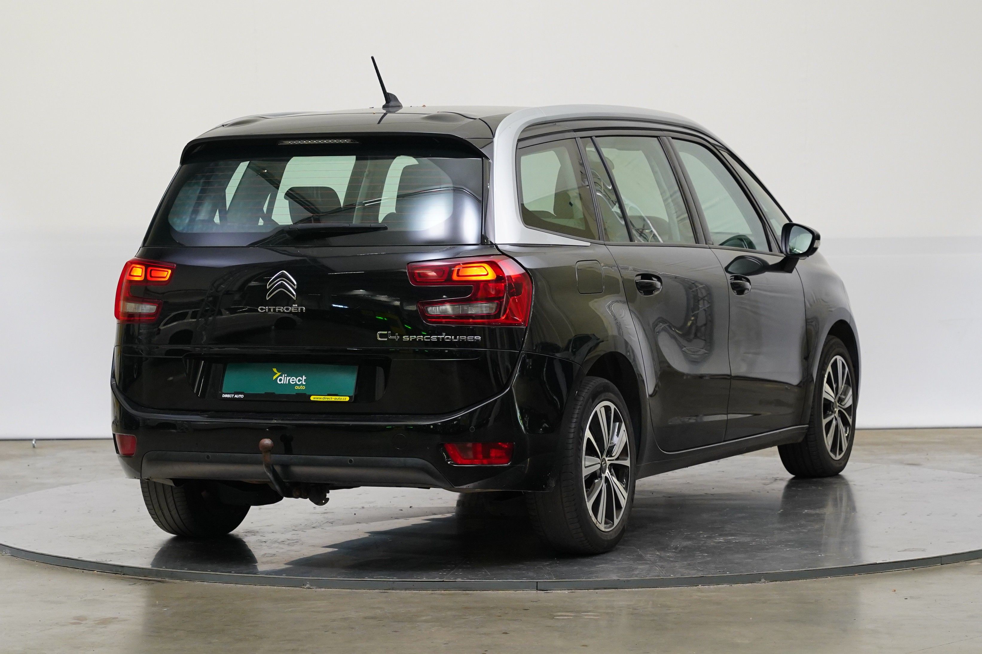 Citroën Grand C4 Picasso, 1.2 PureTech 96 kW Selection - fotka 3