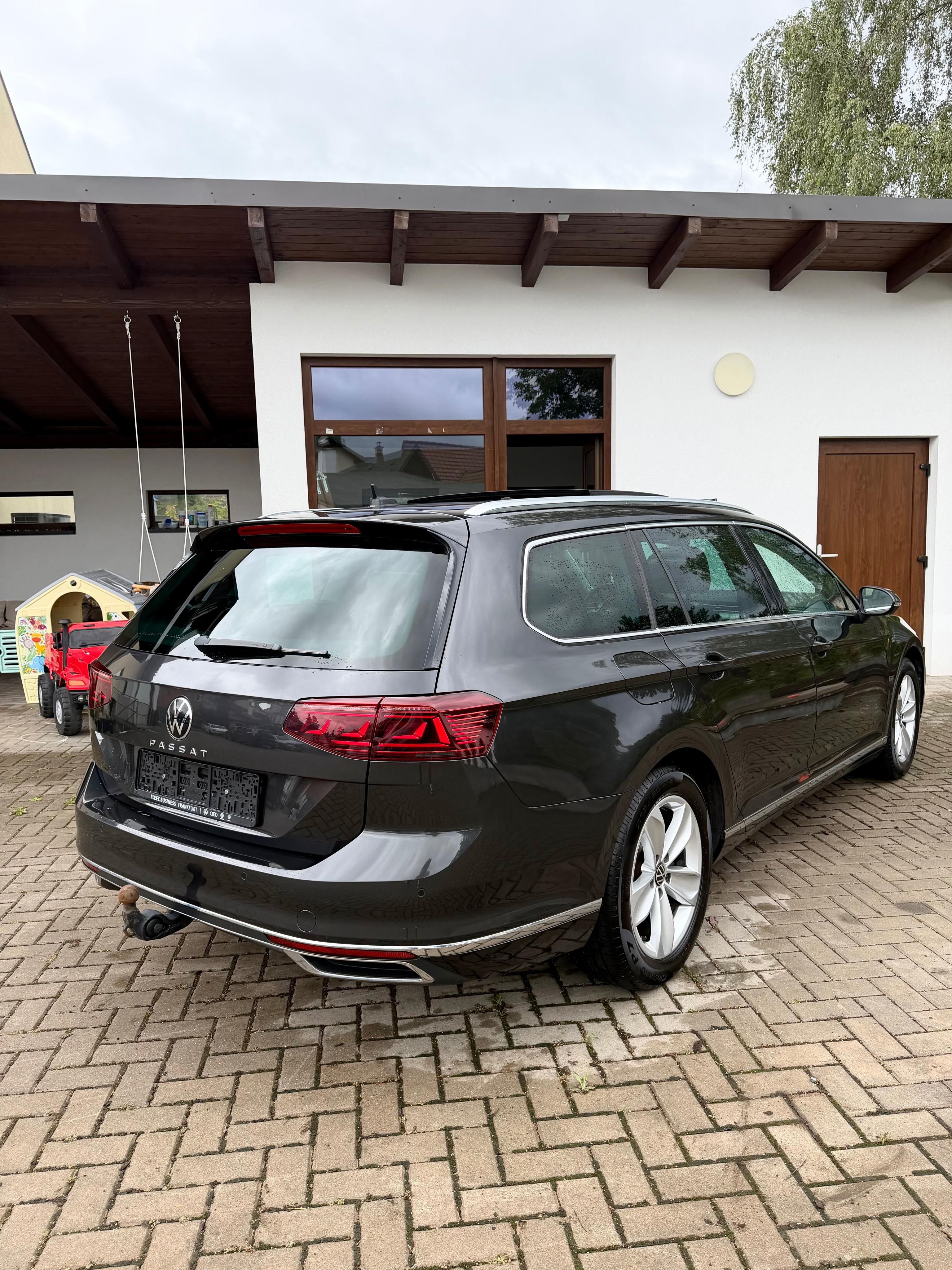 Volkswagen Passat, 2.0 TDI 147 kW MATRIX TAŽNÉ - fotka 5