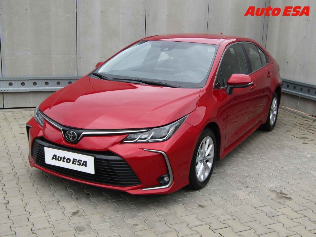 Toyota Corolla, 1.6 VVT-i,ČR - fotka 3