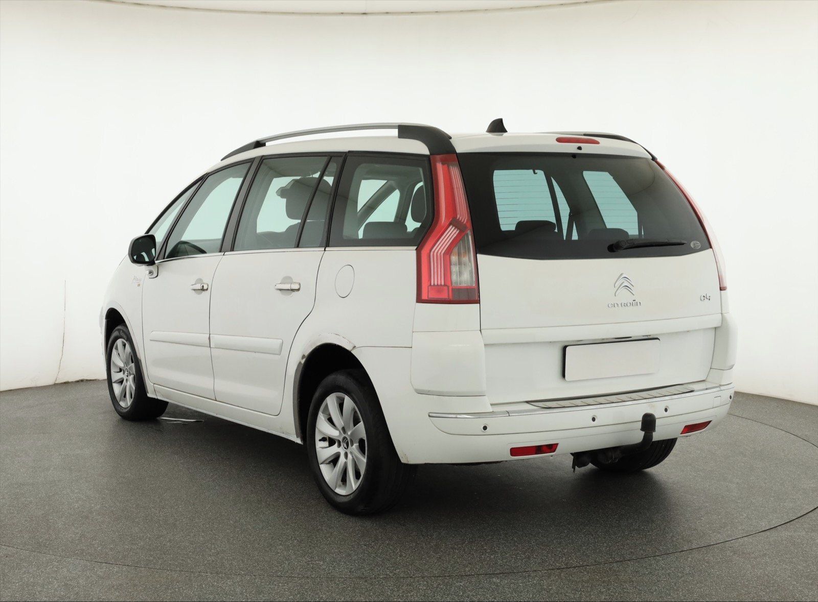 Citroën Grand C4 Picasso, 1.6 VTi, 7 míst, po STK, Tažné - fotka 4