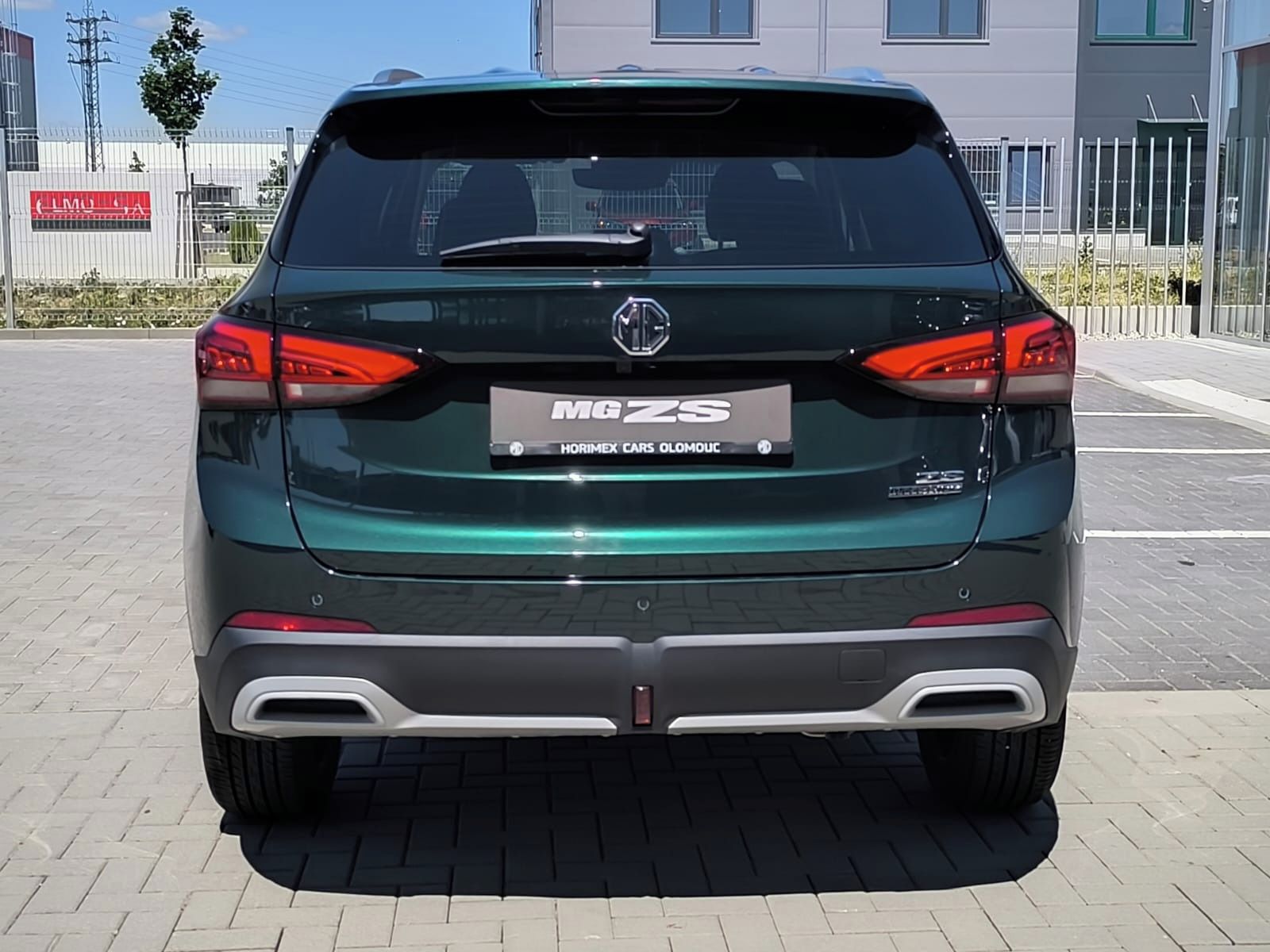 MG ZS, ZS HEV EXCLUSIVE EMERALD GREEN - fotka 6