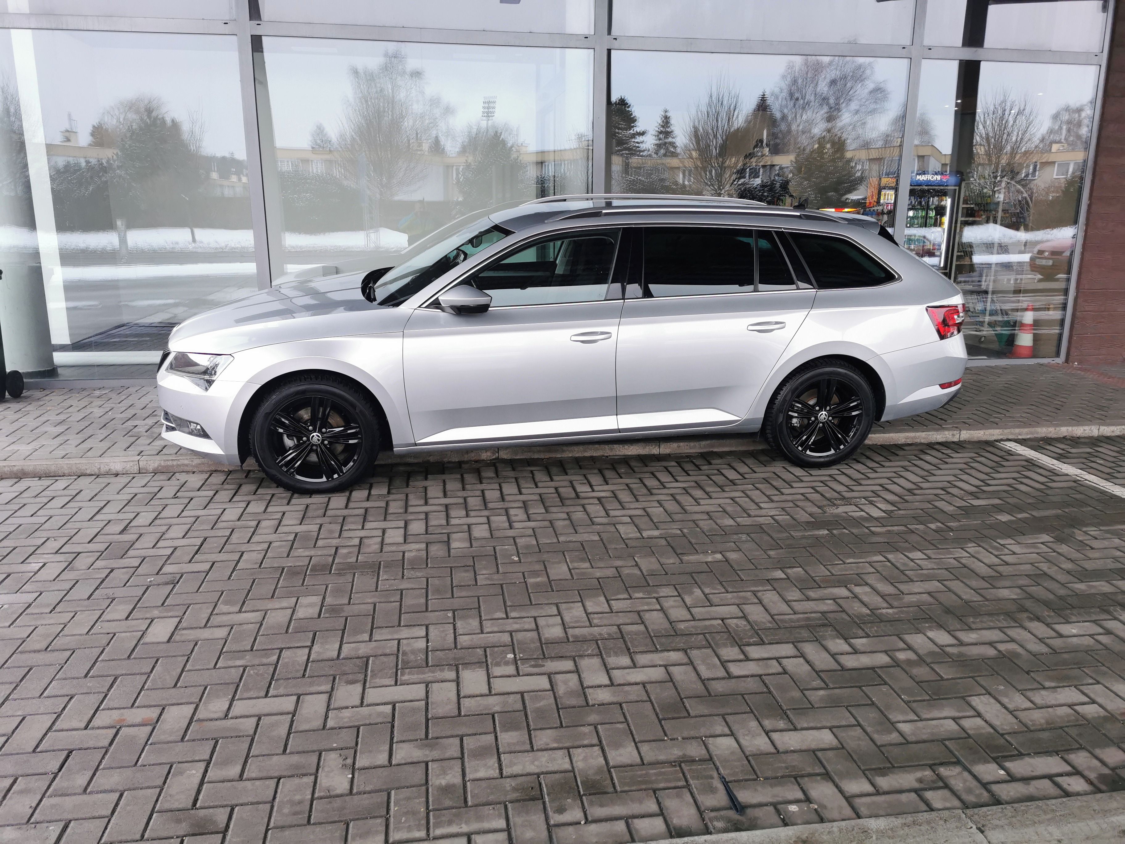 Škoda Superb, Superb 2.0 TDI - fotka 5