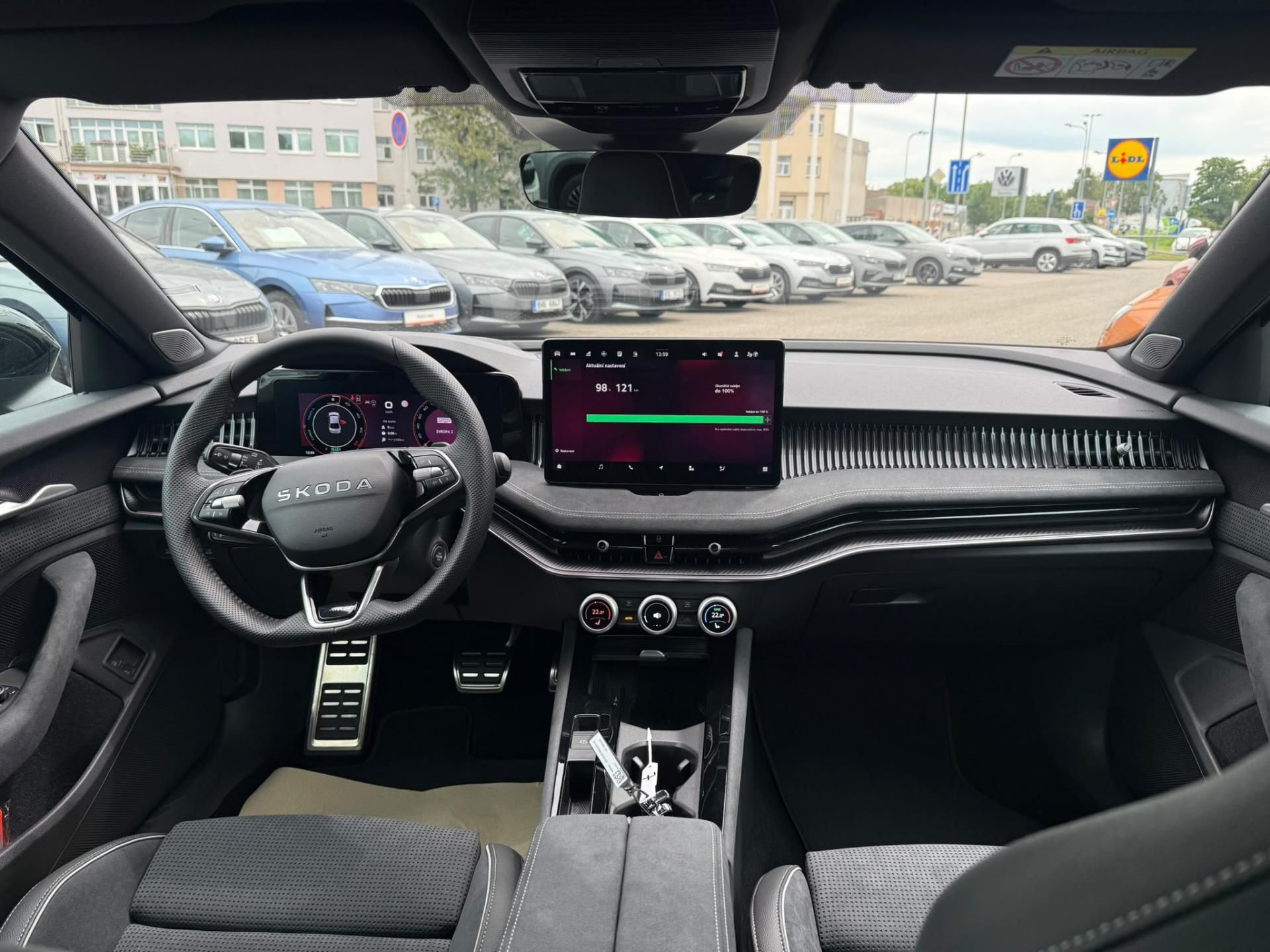 Škoda Superb, Sportline 1,5 TSI iV 200 kW DS - fotka 5
