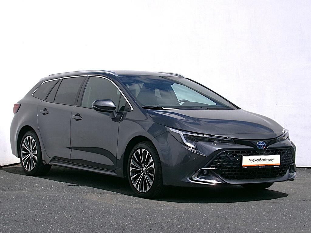 Toyota Corolla, Style Touring Sports 1.8 e-CVT - fotka 5