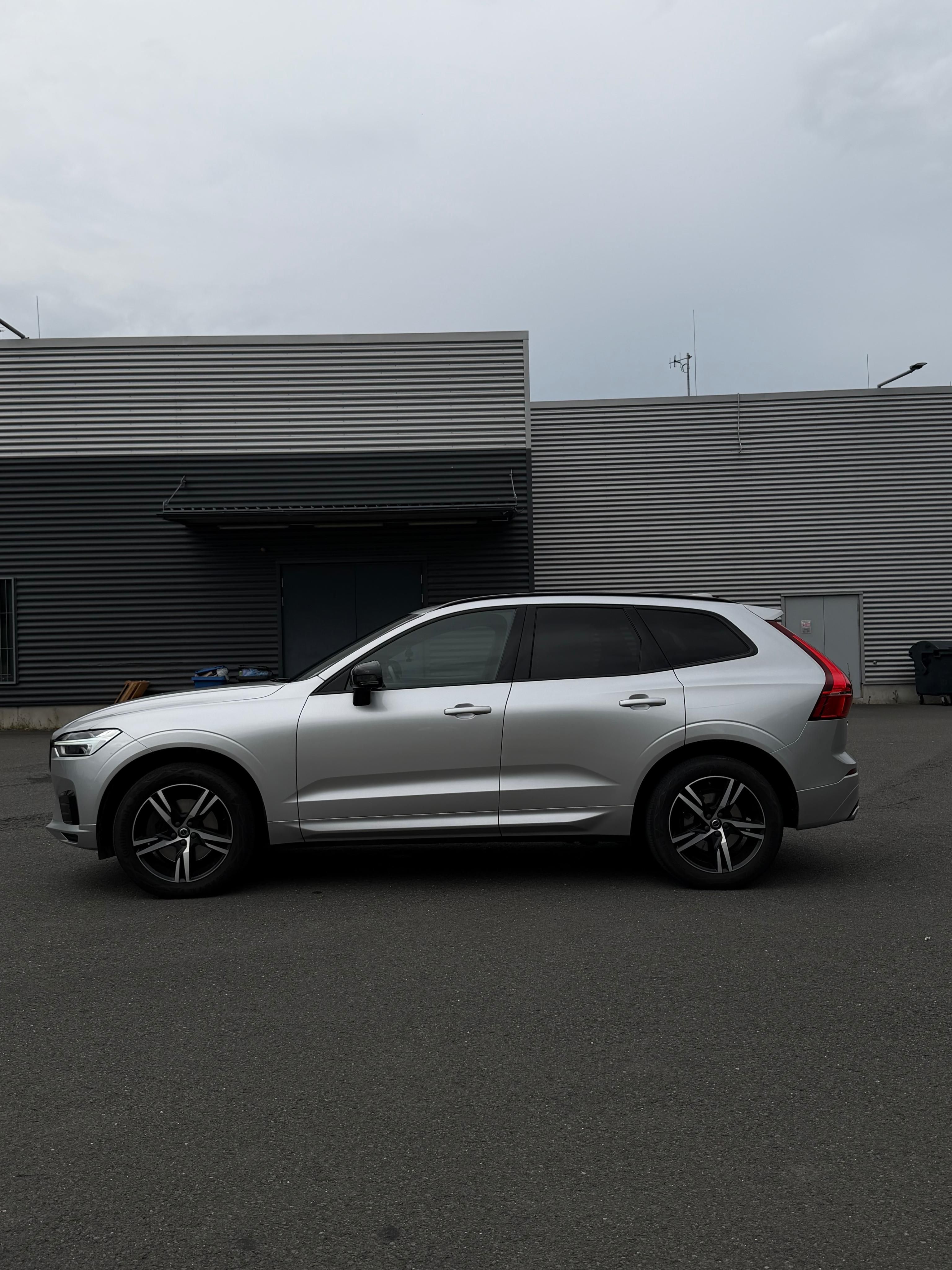 Volvo XC60, 2.0 T5 AWD - fotka 3