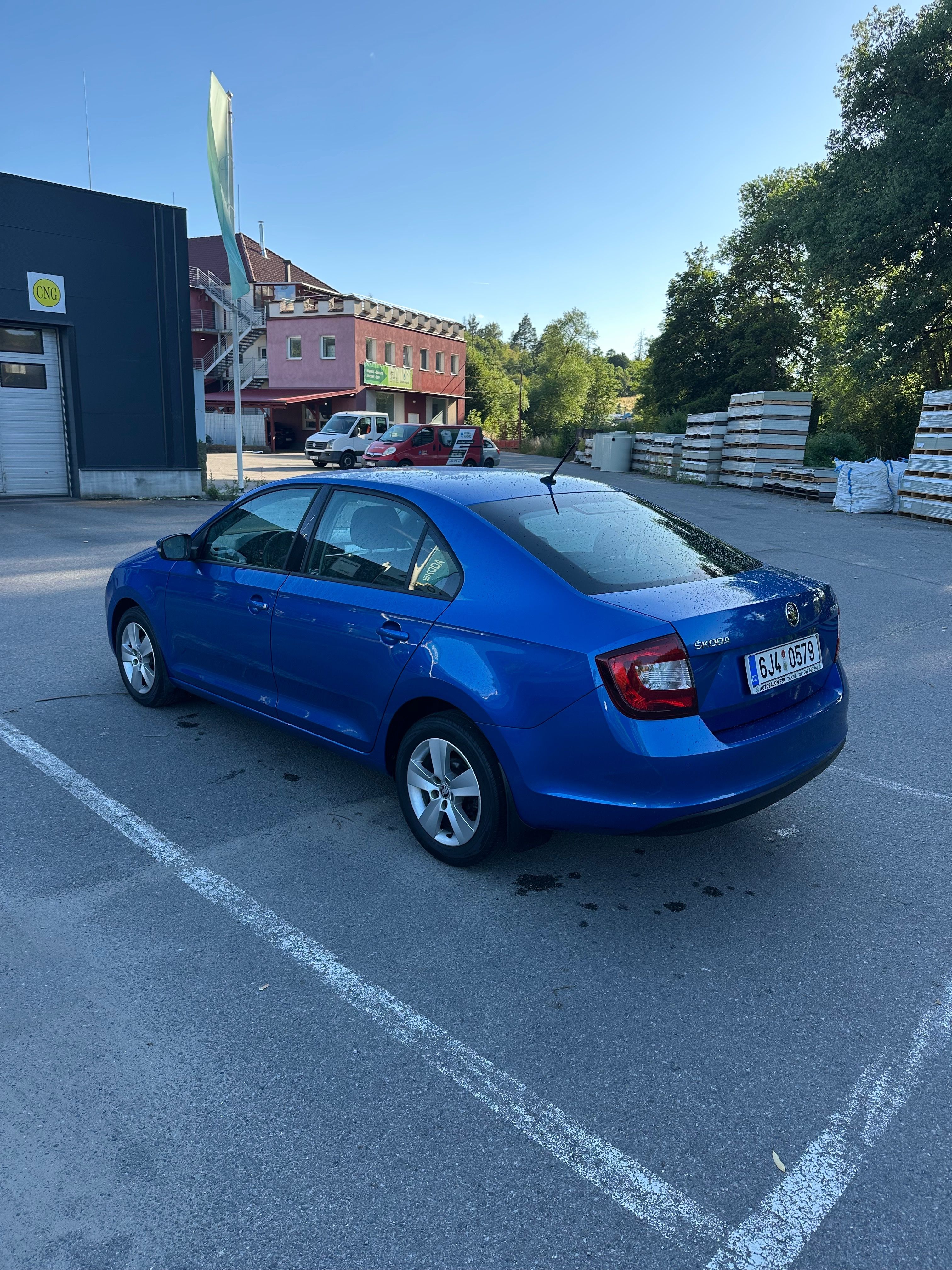 Škoda Rapid, Rapid Ambition Plus 1.0 TSI - fotka 4