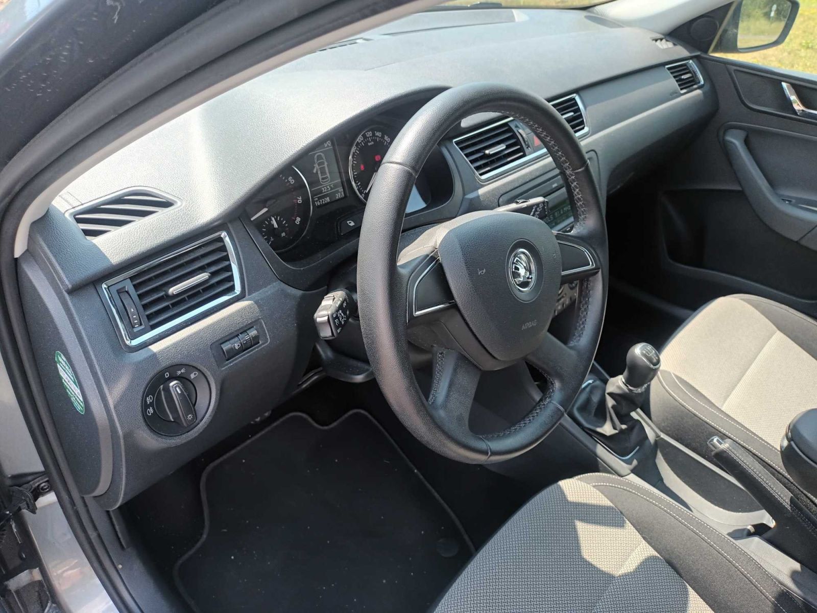 Škoda Rapid, 1.2 TSI, Klima, Tempomat - fotka 3