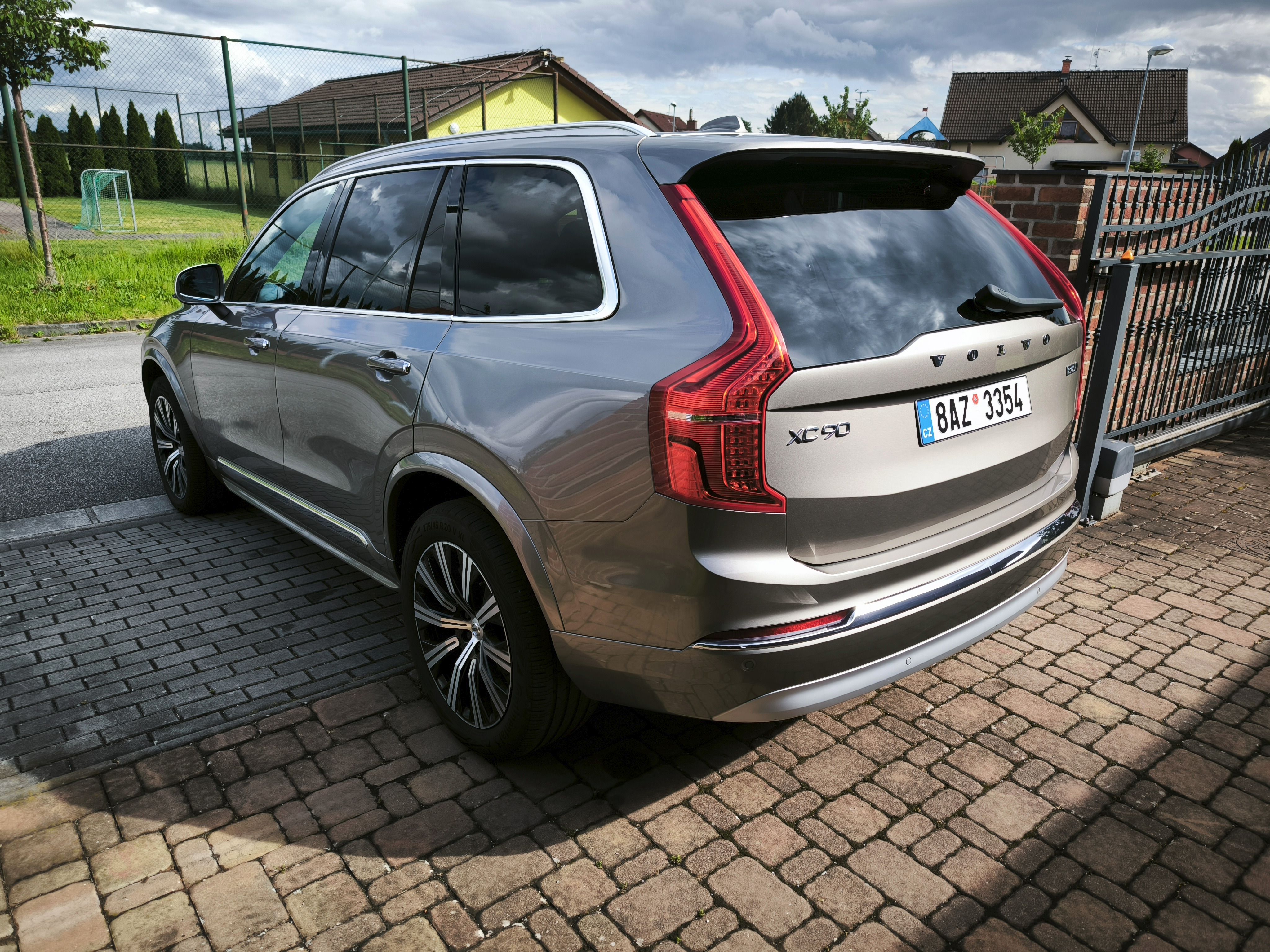 Volvo XC90, B5 AWD INSCRIPTION 7míst ČR - fotka 4