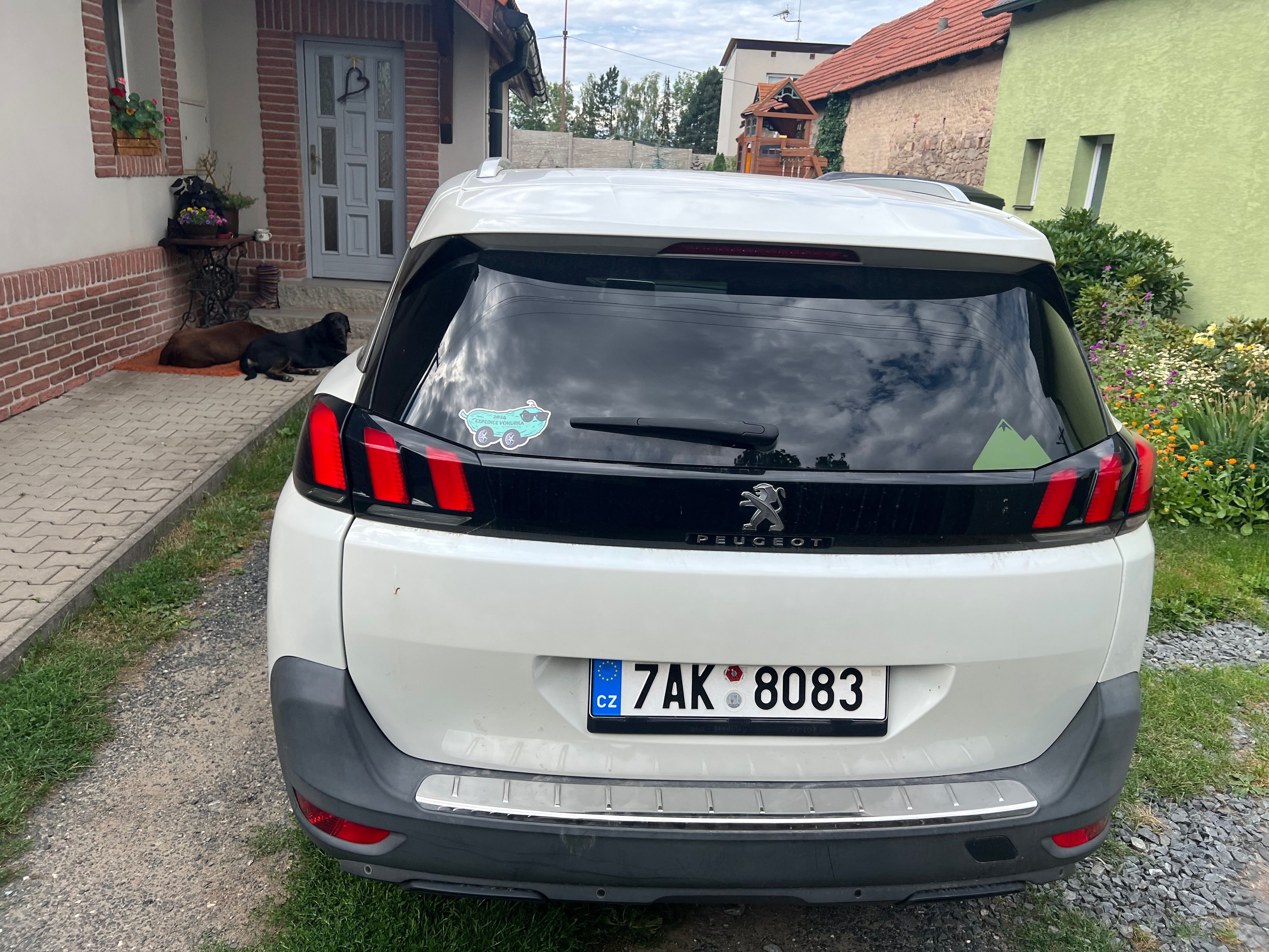 Peugeot 5008, 1,2 PT Allure - zavada - fotka 2
