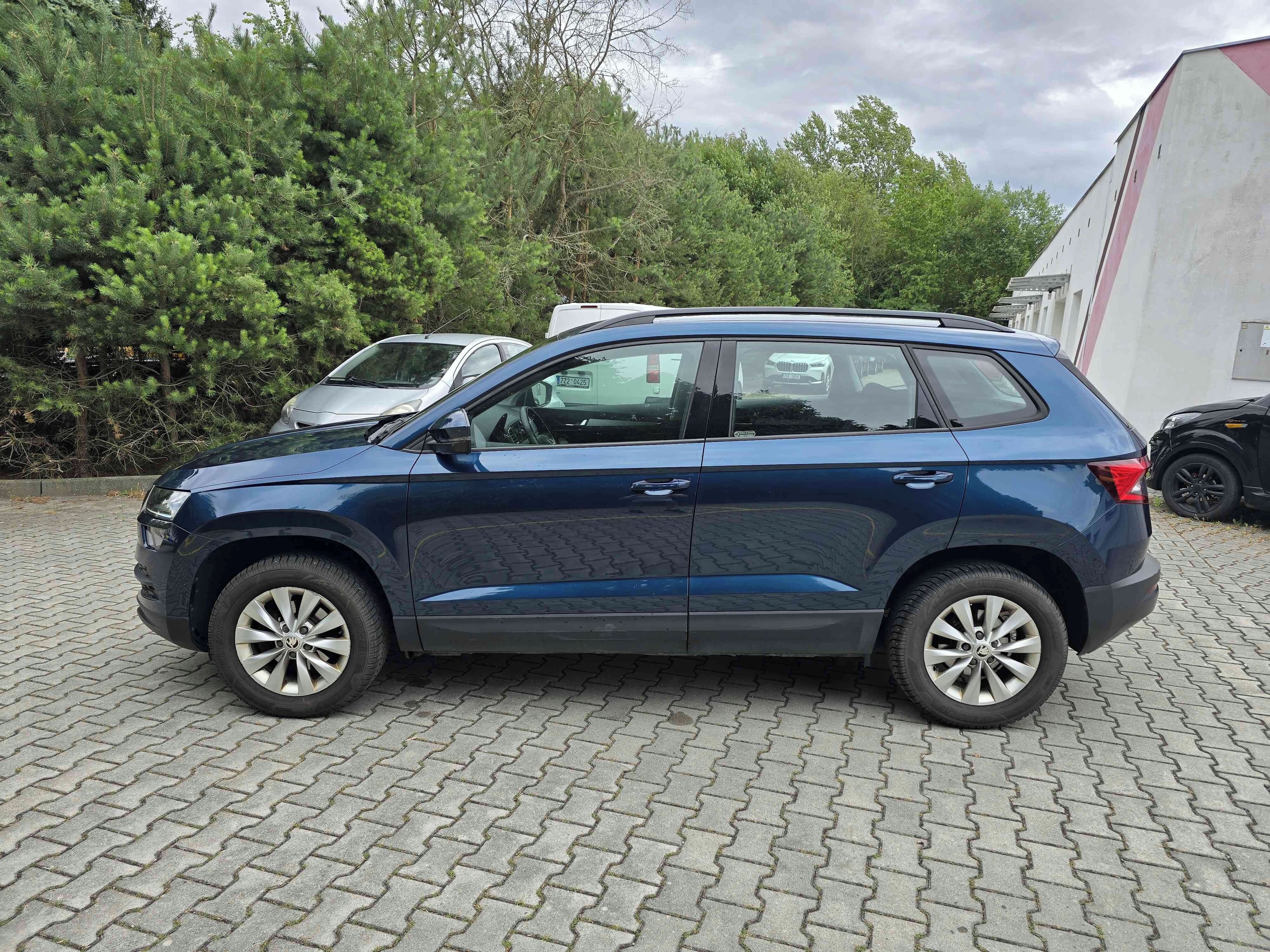 Škoda Karoq, 1.5 TSi 110 kW LED SVĚTLA - fotka 2