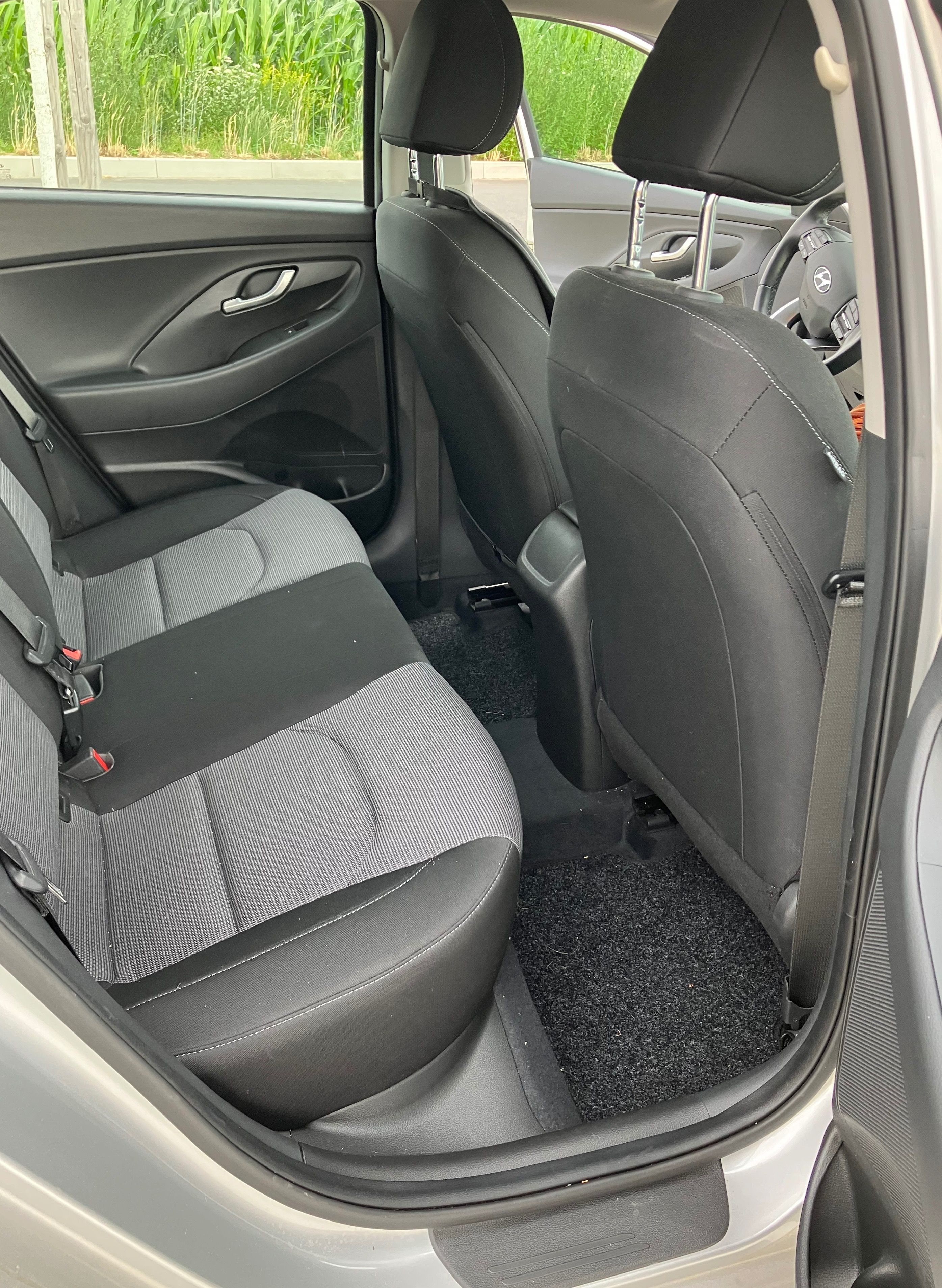 Hyundai i30, 1.5 ČR,Kamera - fotka 4