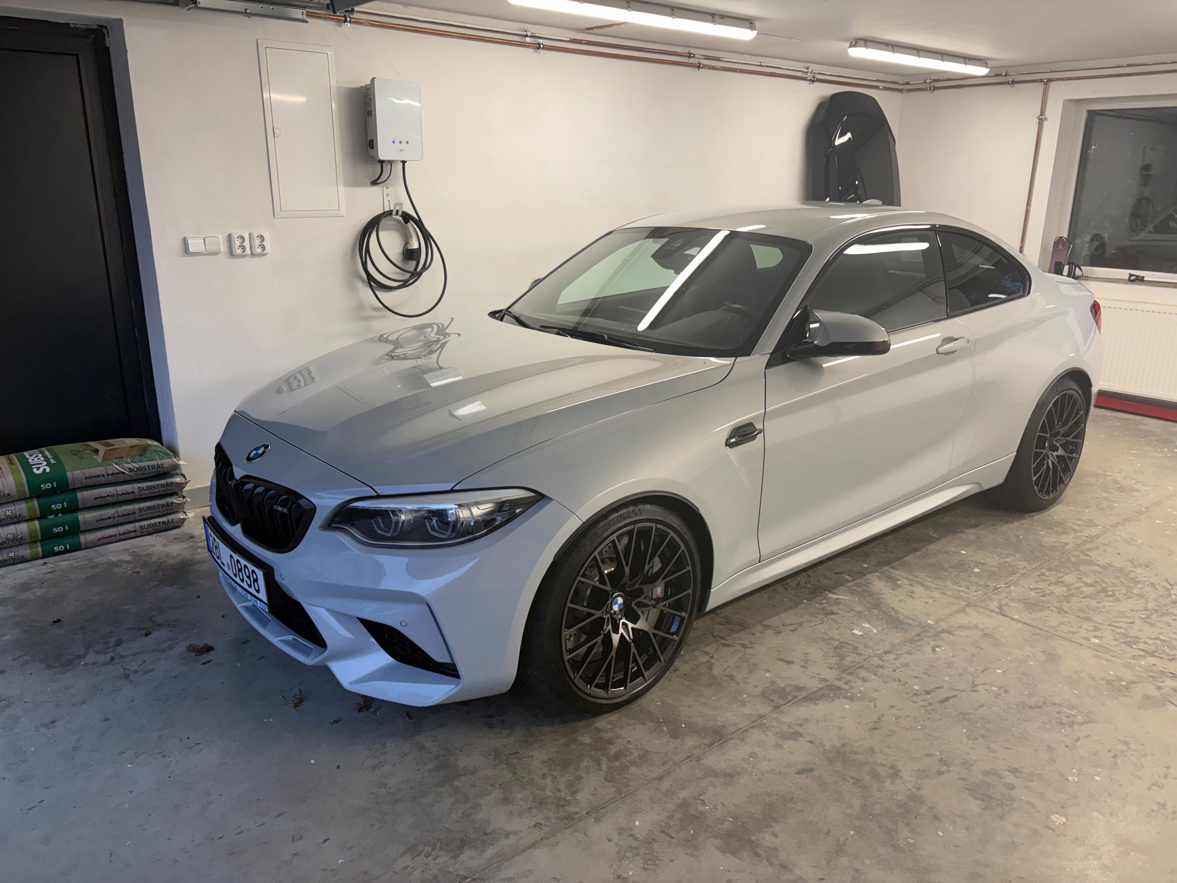 BMW M2, Perfektní stav 11tis.km