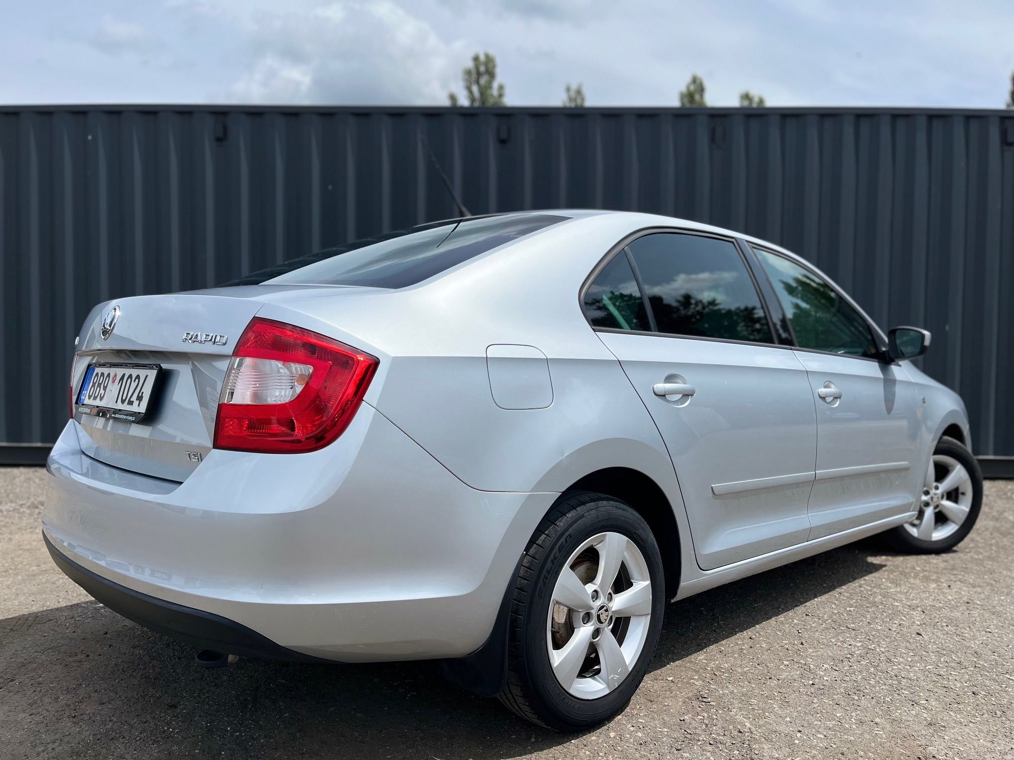 Škoda Rapid, 1,2 klima, po 1. majiteli - fotka 3
