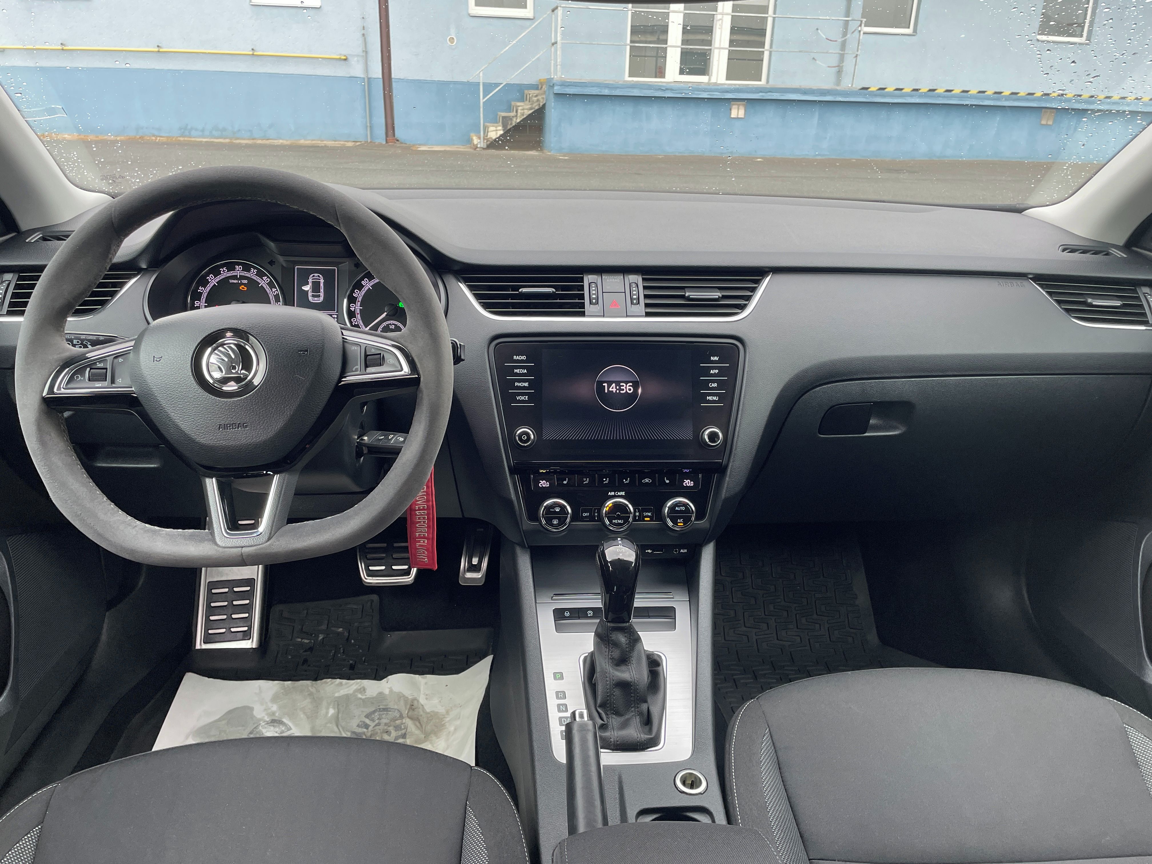 Škoda Octavia, Facelift, 2.0 TDI 110kw, DSG 6 - fotka 3