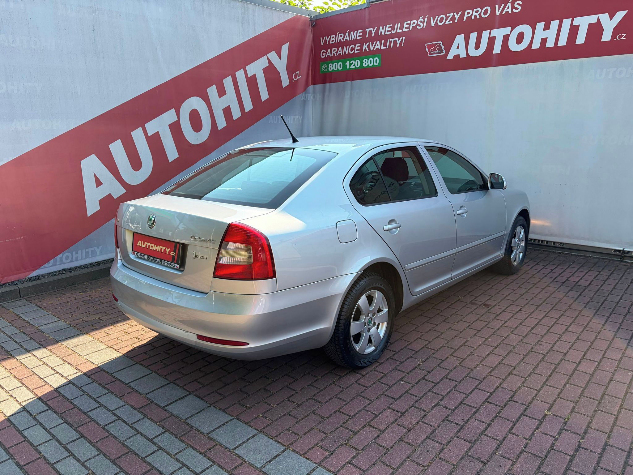 Škoda Octavia, 1.6 TDi, ČR - fotka 6