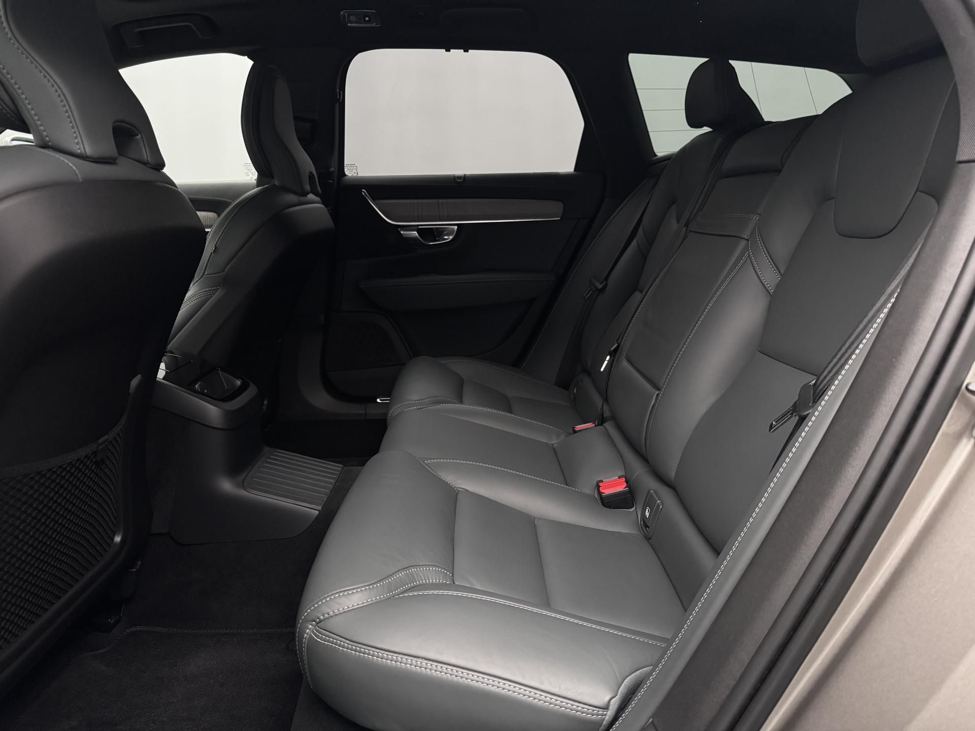 Volvo V90, T6 AWD INSCRIPTION CZ 1.maj - fotka 6