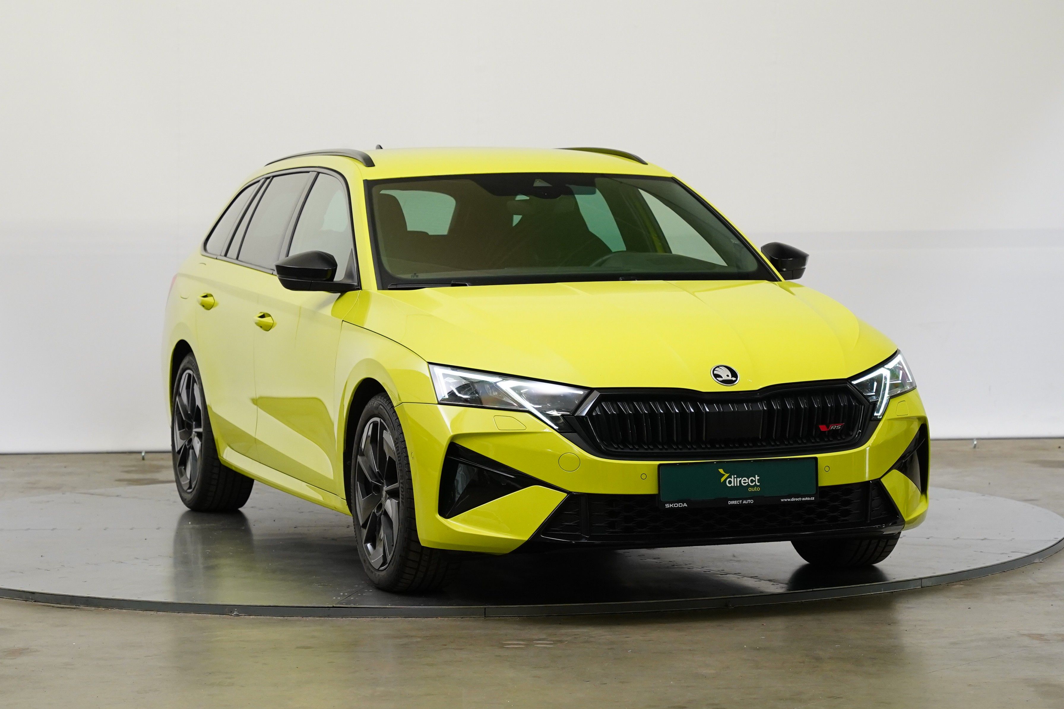 Škoda Octavia, 2.0 TSI 195 kW DSG RS - fotka 3
