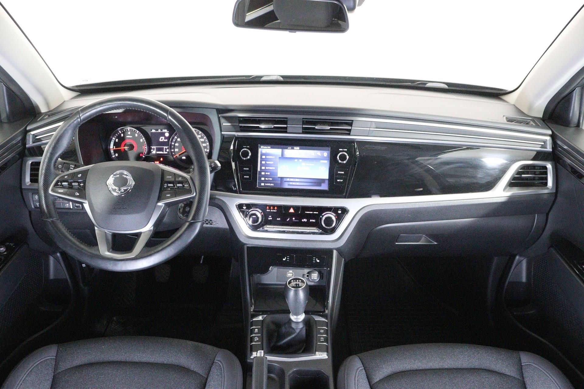 SsangYong Korando, 1.5 T-GDI 120kw/ TAŽNÉ Z.,PARK - fotka 5