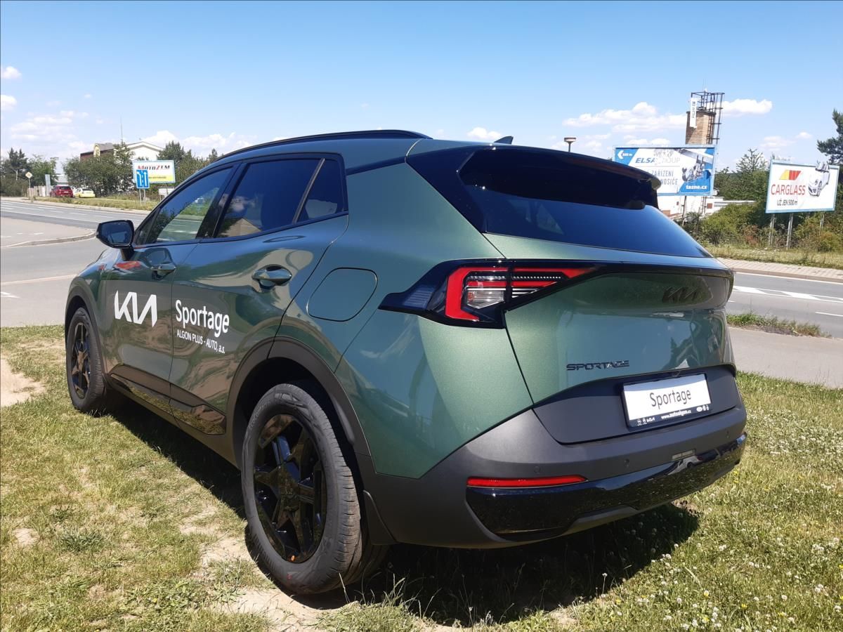 Kia Sportage, BlackEdition 1,6 110kW AT7 - fotka 3
