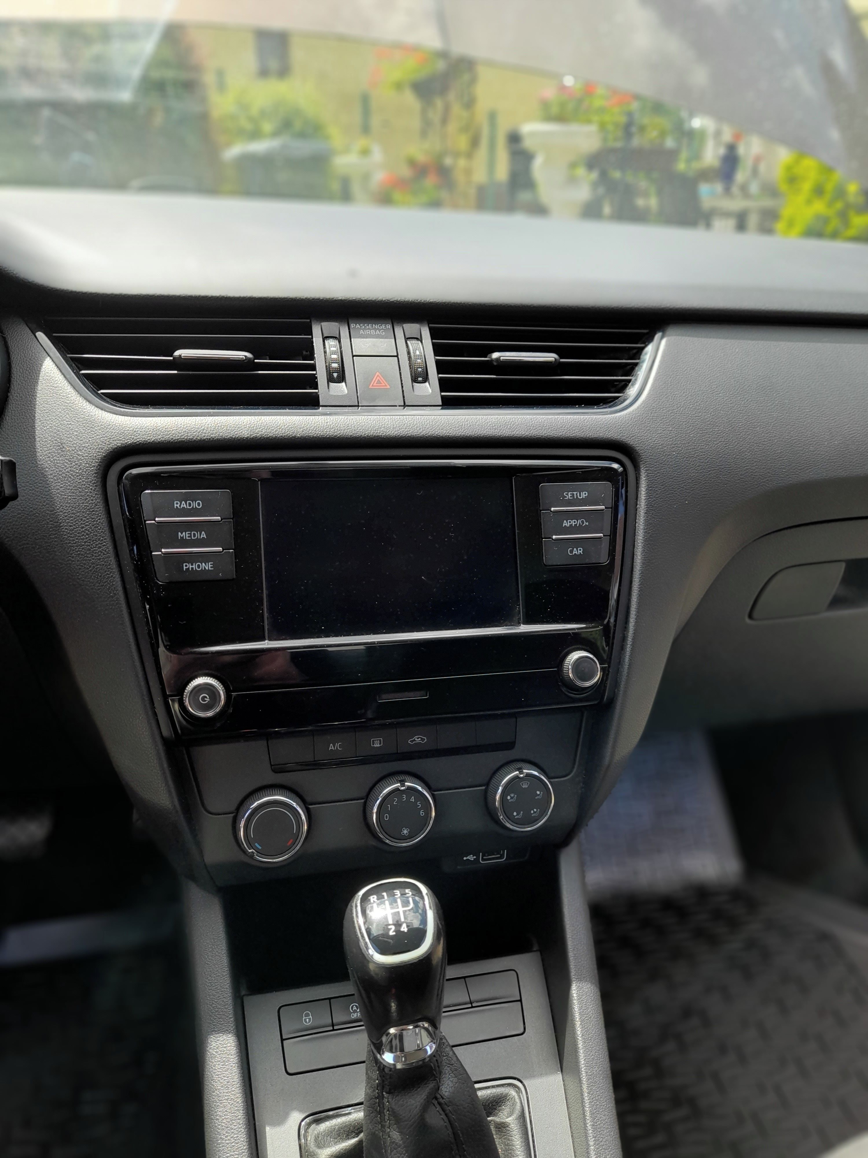 Škoda Octavia, 1.6.tdi - fotka 6