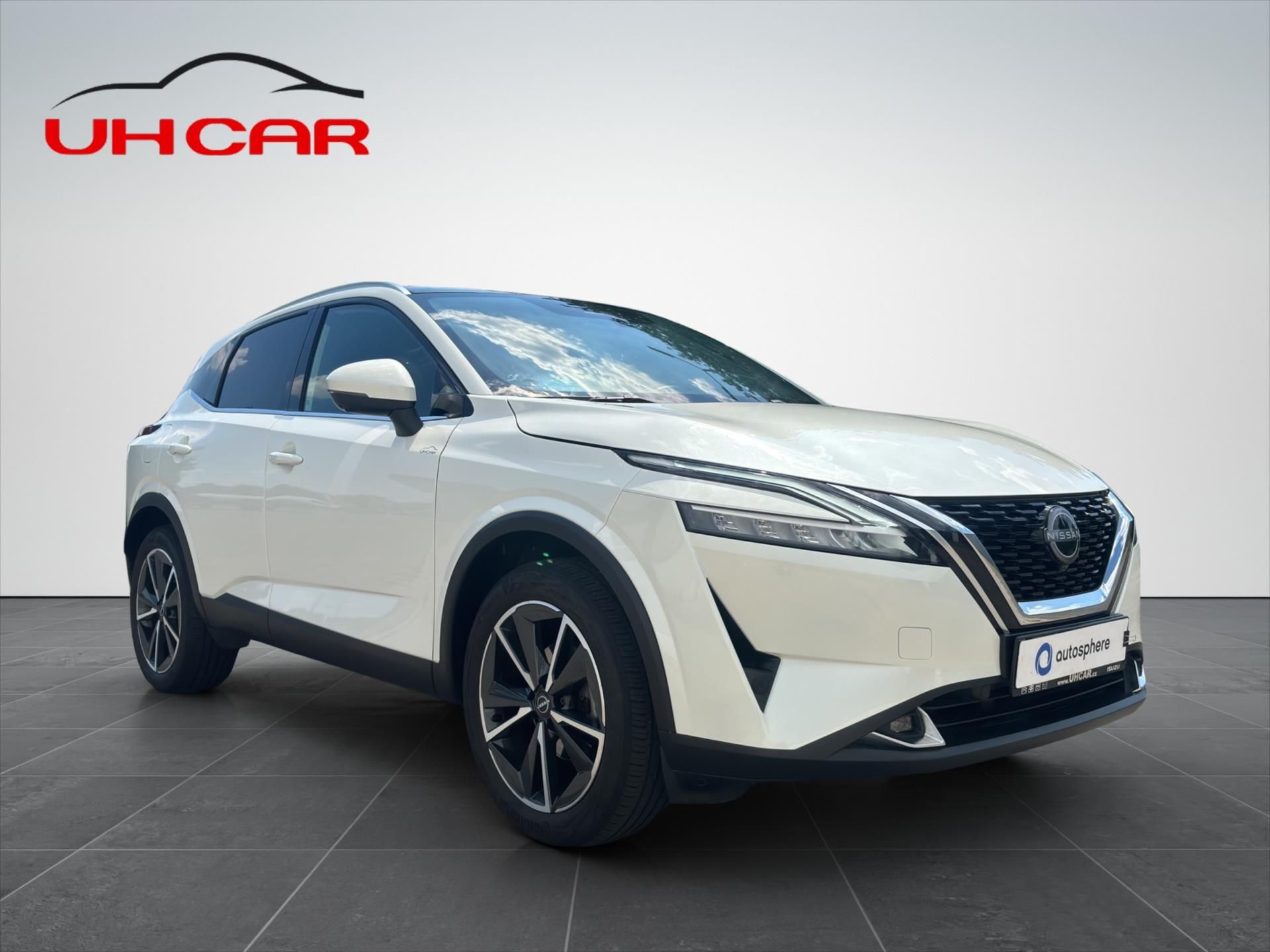 Nissan Qashqai, 1,3 CZ vůz, ZÁRUKA  Tekna AT - fotka 3