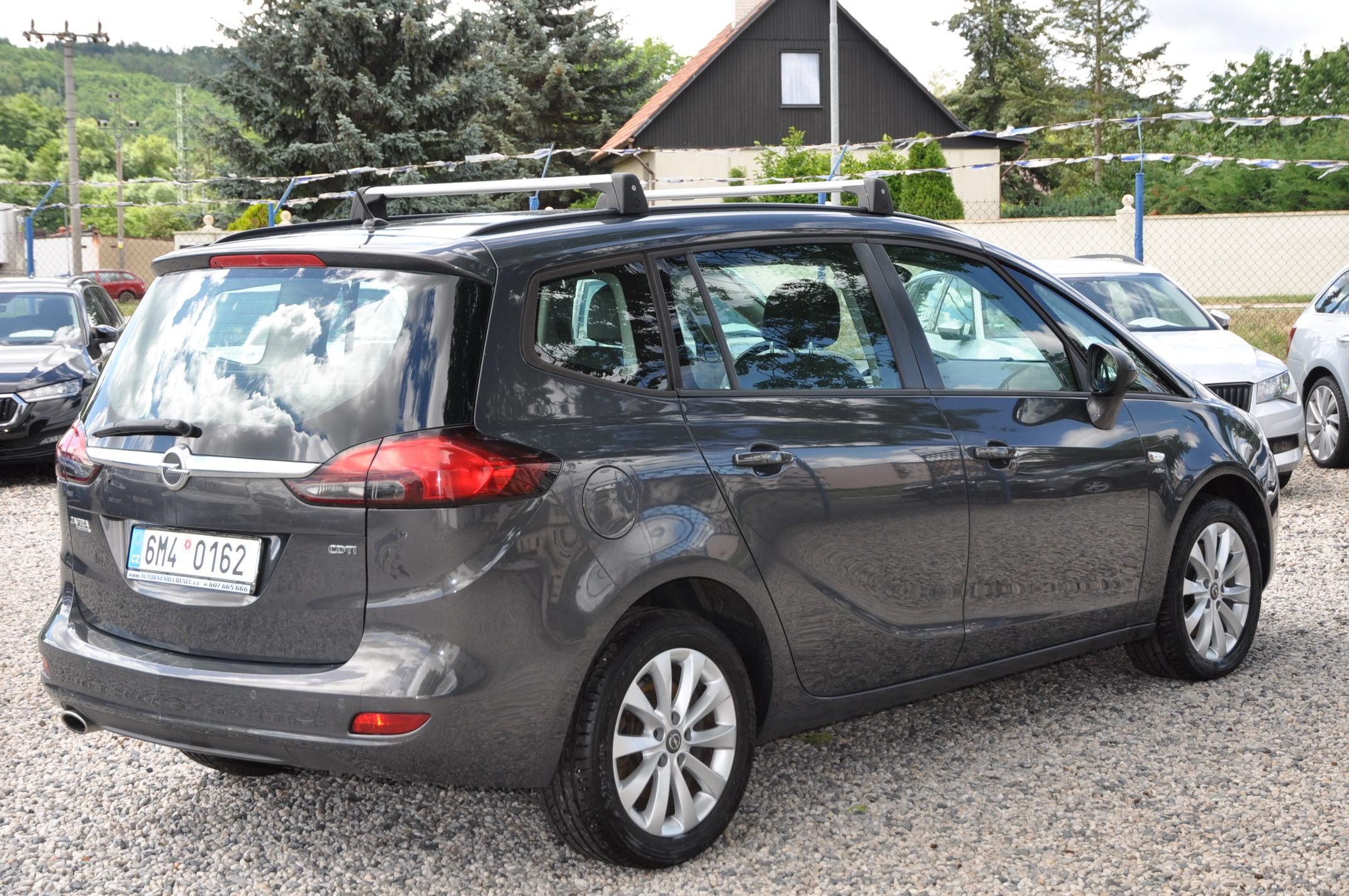 Opel Zafira, TOURER 2.0CDTi 121kW Active - fotka 3