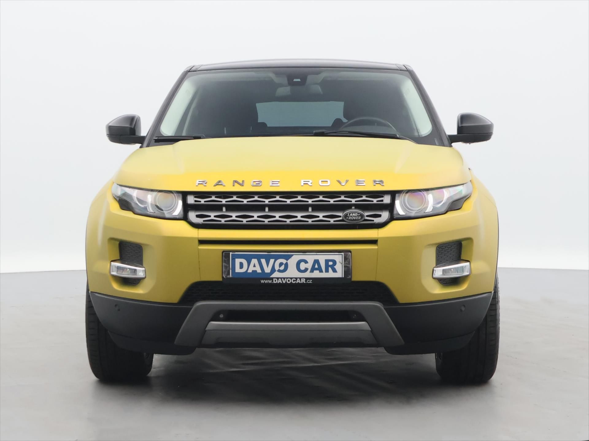 Land Rover Range Rover, 2,2 TD4 Prestige CZ 1.maj DPH - fotka 2