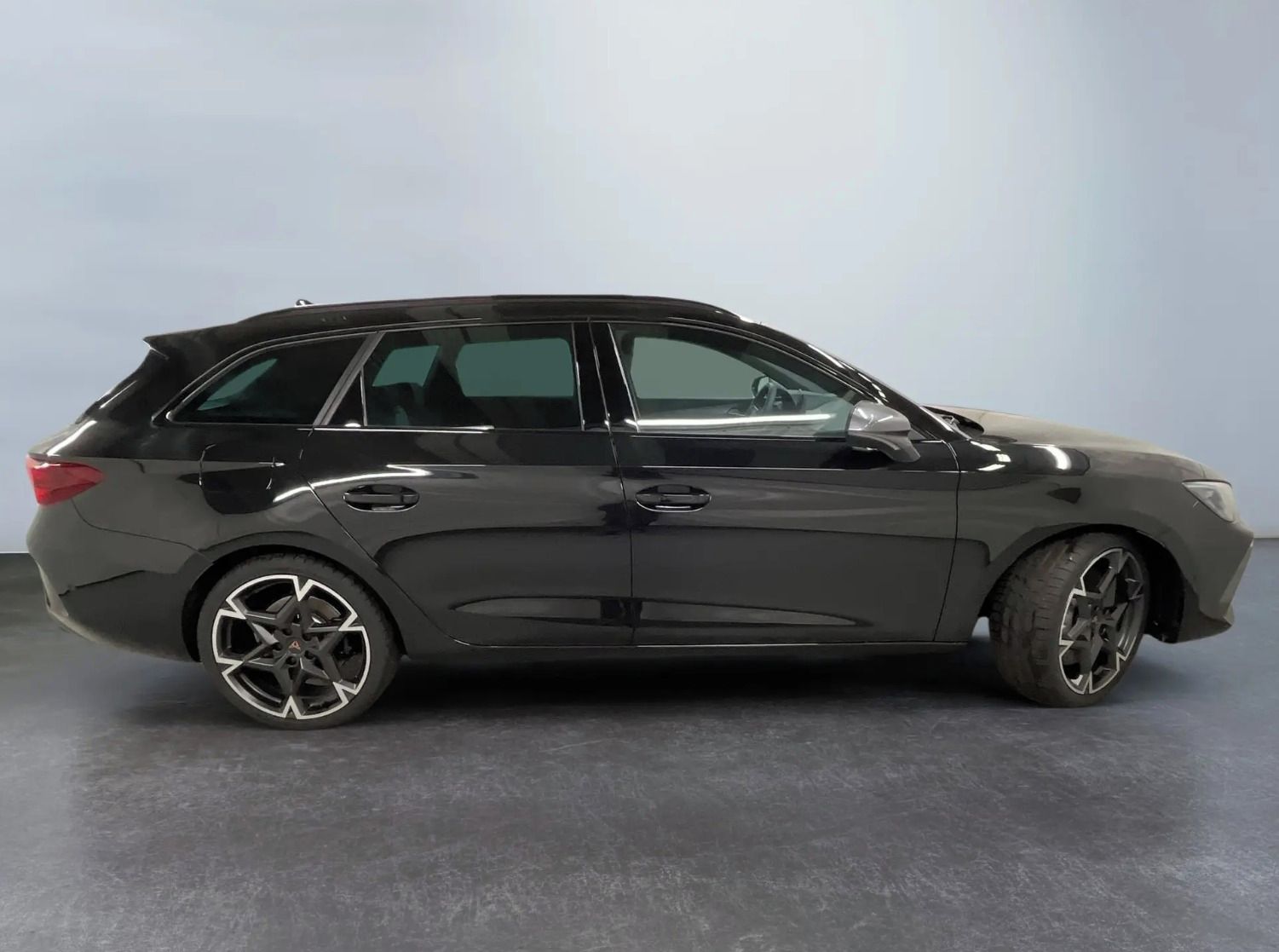 Cupra Leon, SP VZ 333 koní sleva 27% - fotka 4