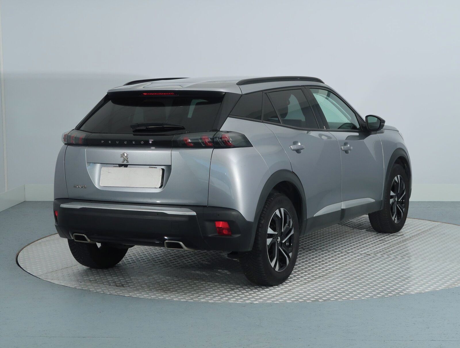 Peugeot 2008, 1.2 PureTech, Allure, Automat - fotka 5