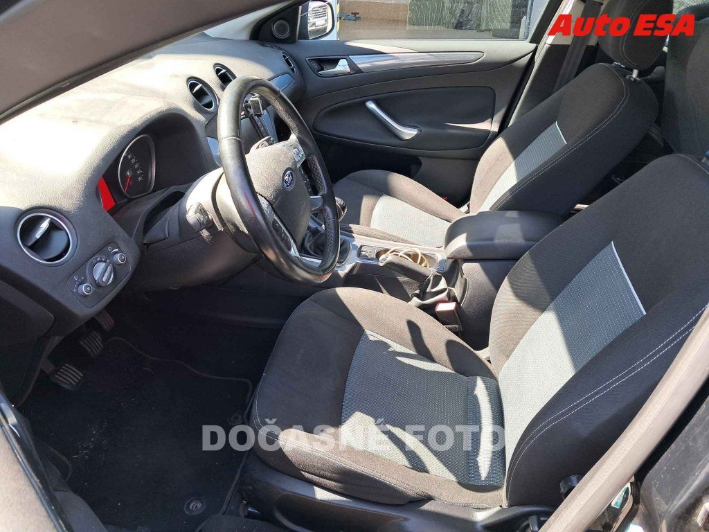 Ford Mondeo, 2.0TDCi - fotka 3