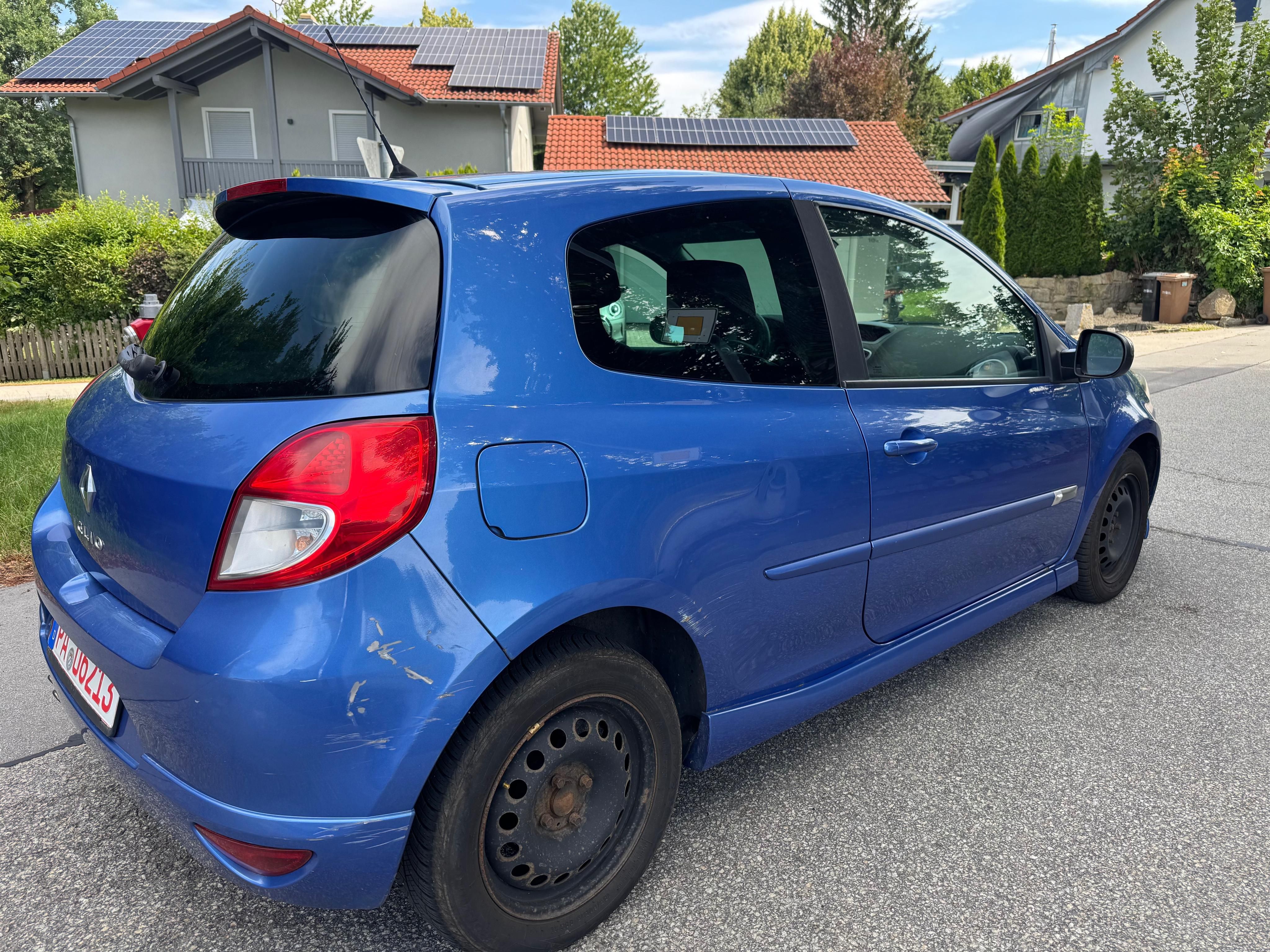 Renault Clio, 1.6 GT Line, 94 KW, 1-majitel - fotka 3